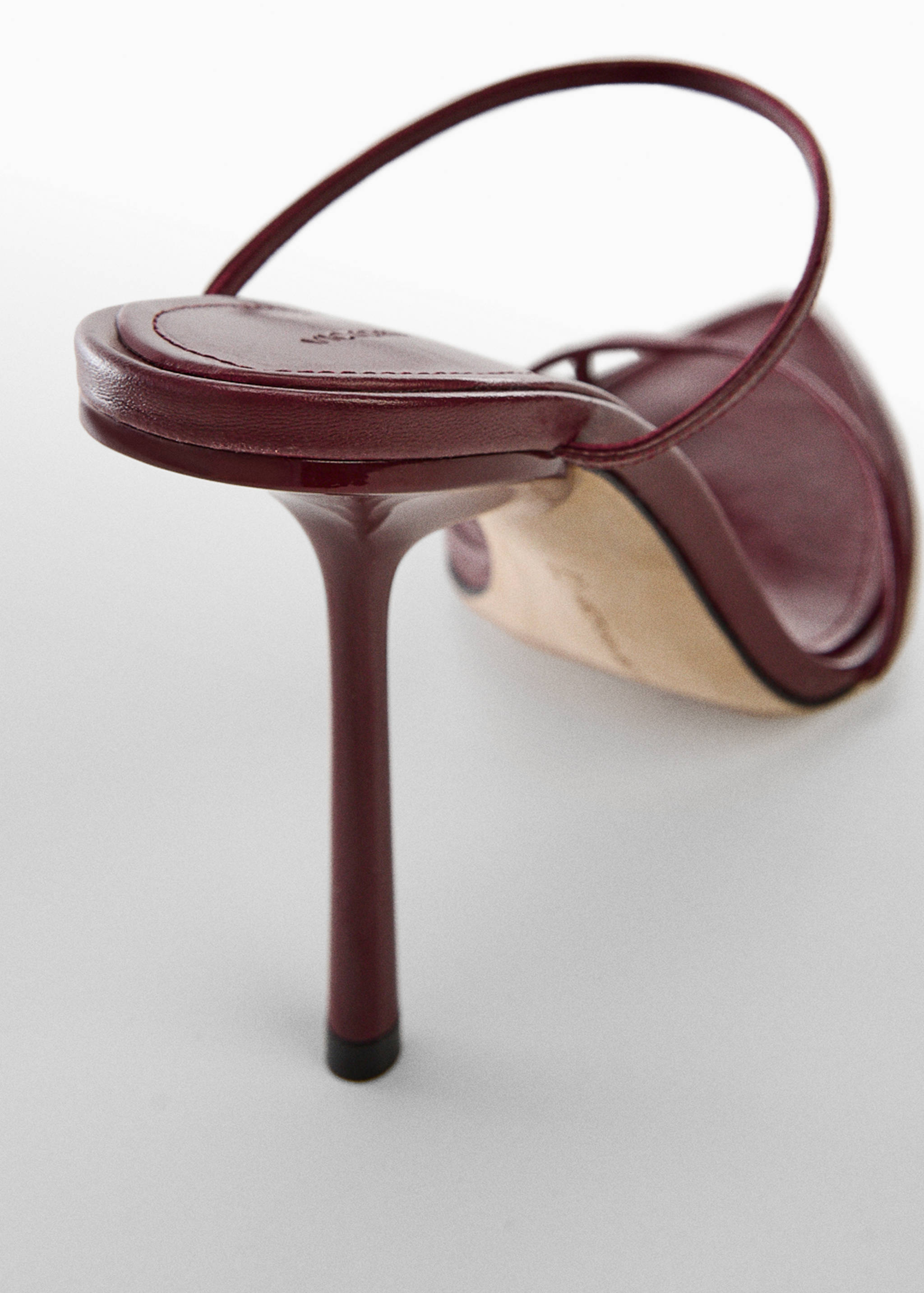 Leather sandal with inclined heel - Details of the article 1