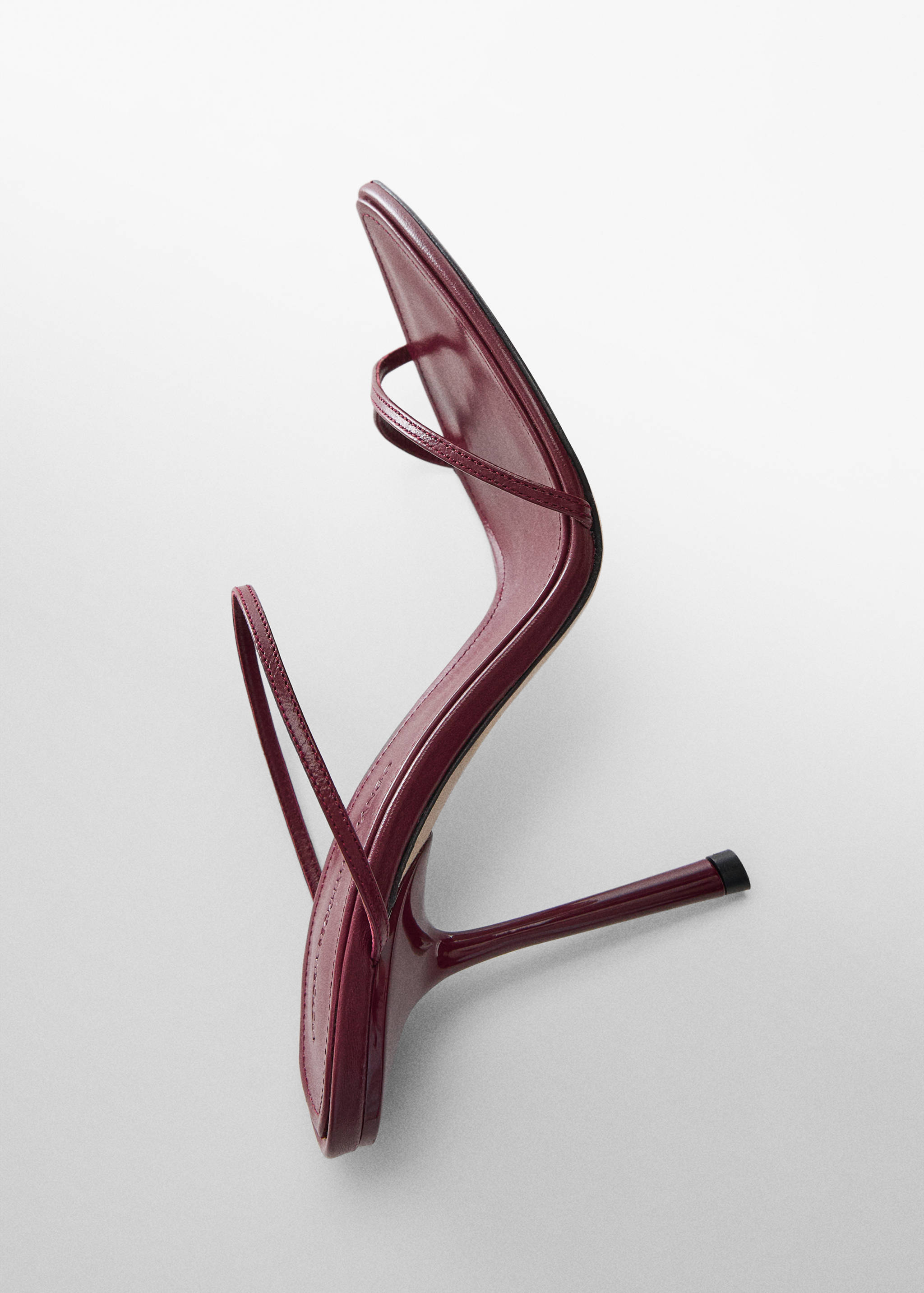Leather sandal with inclined heel - Details of the article 5
