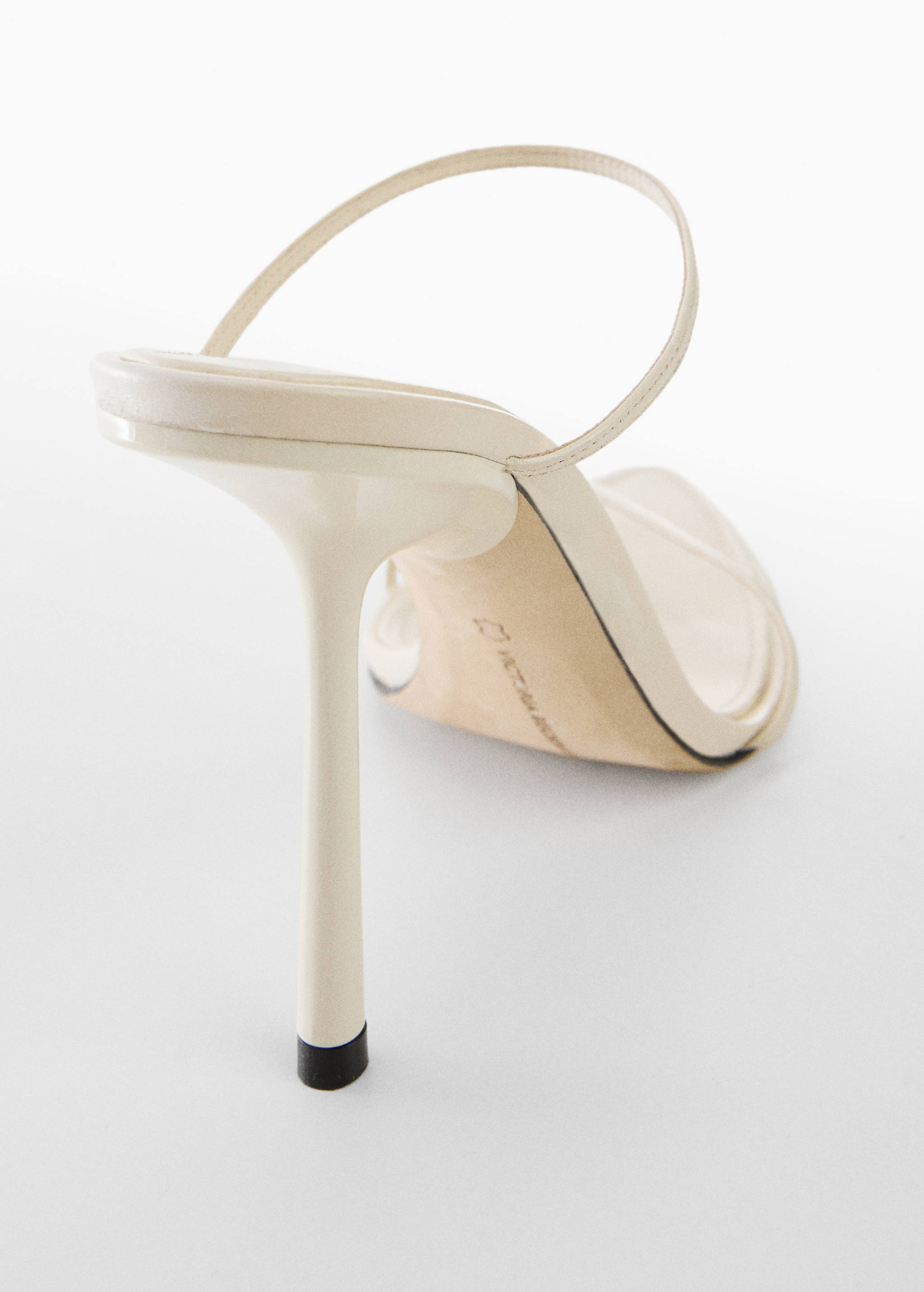 Leather sandal with inclined heel - Details of the article 1