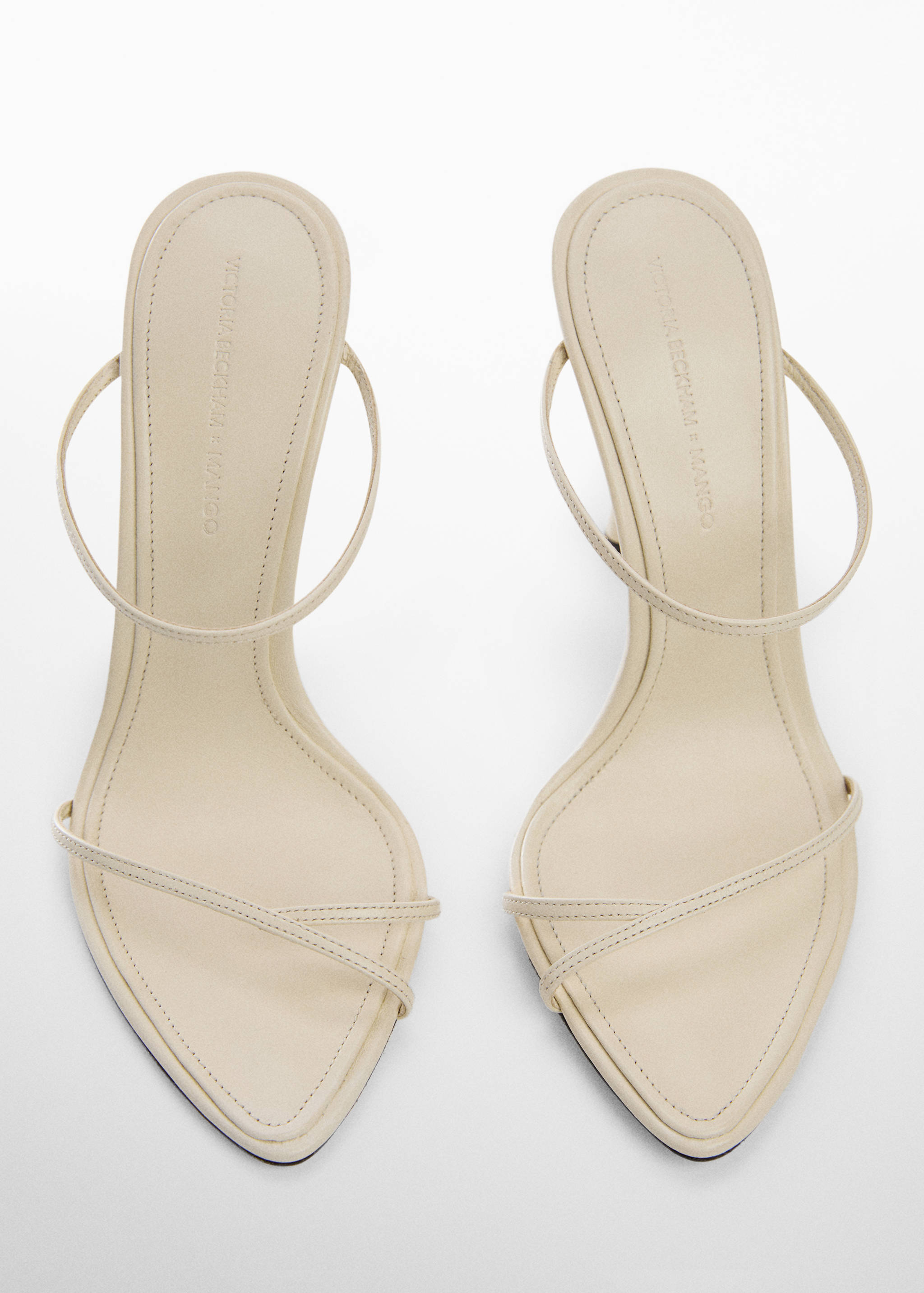 Leather sandal with inclined heel - Details of the article 3