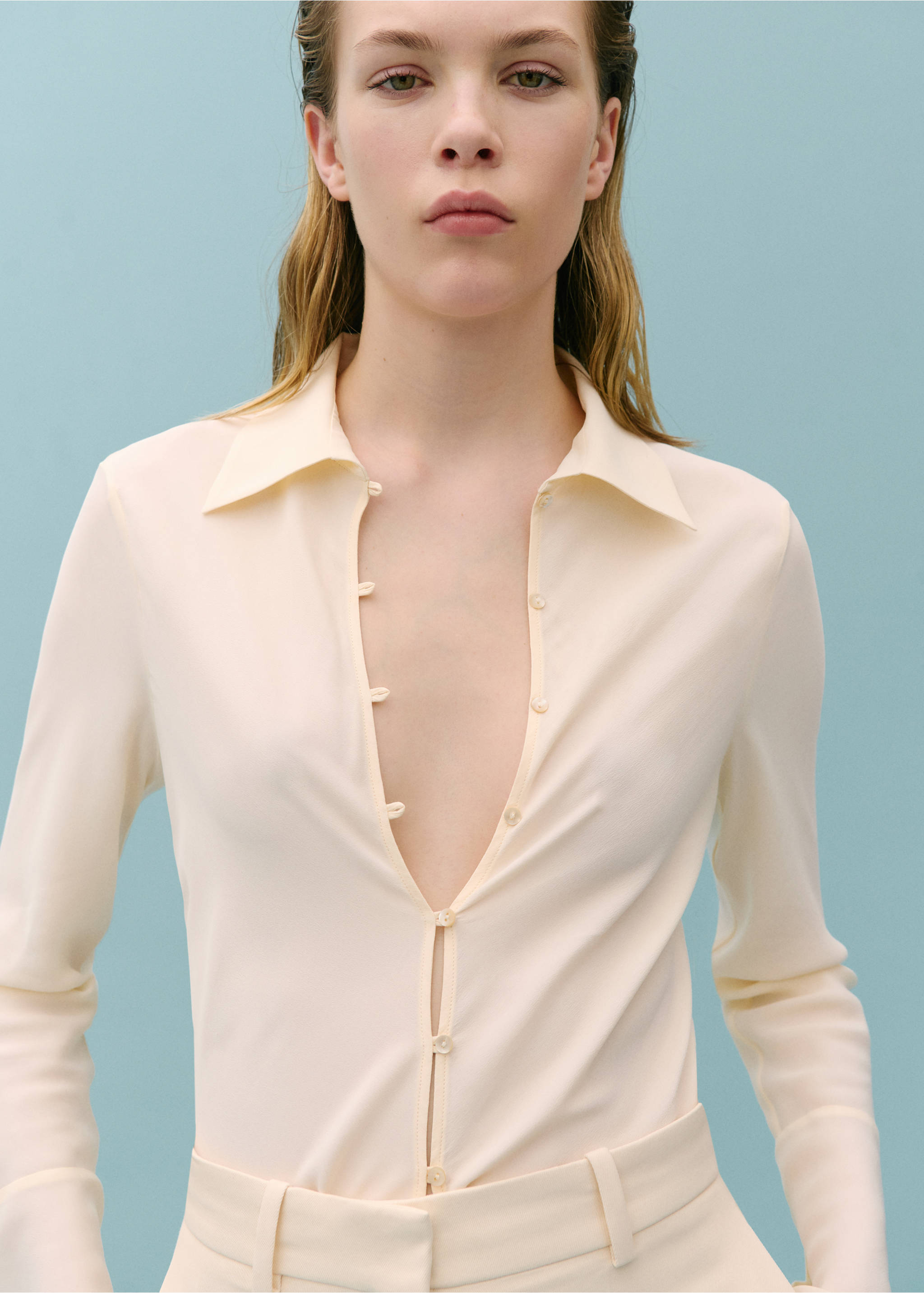 Silk-blend button-down shirt - Details of the article 1, Ecru. Ref: 67038657-00.