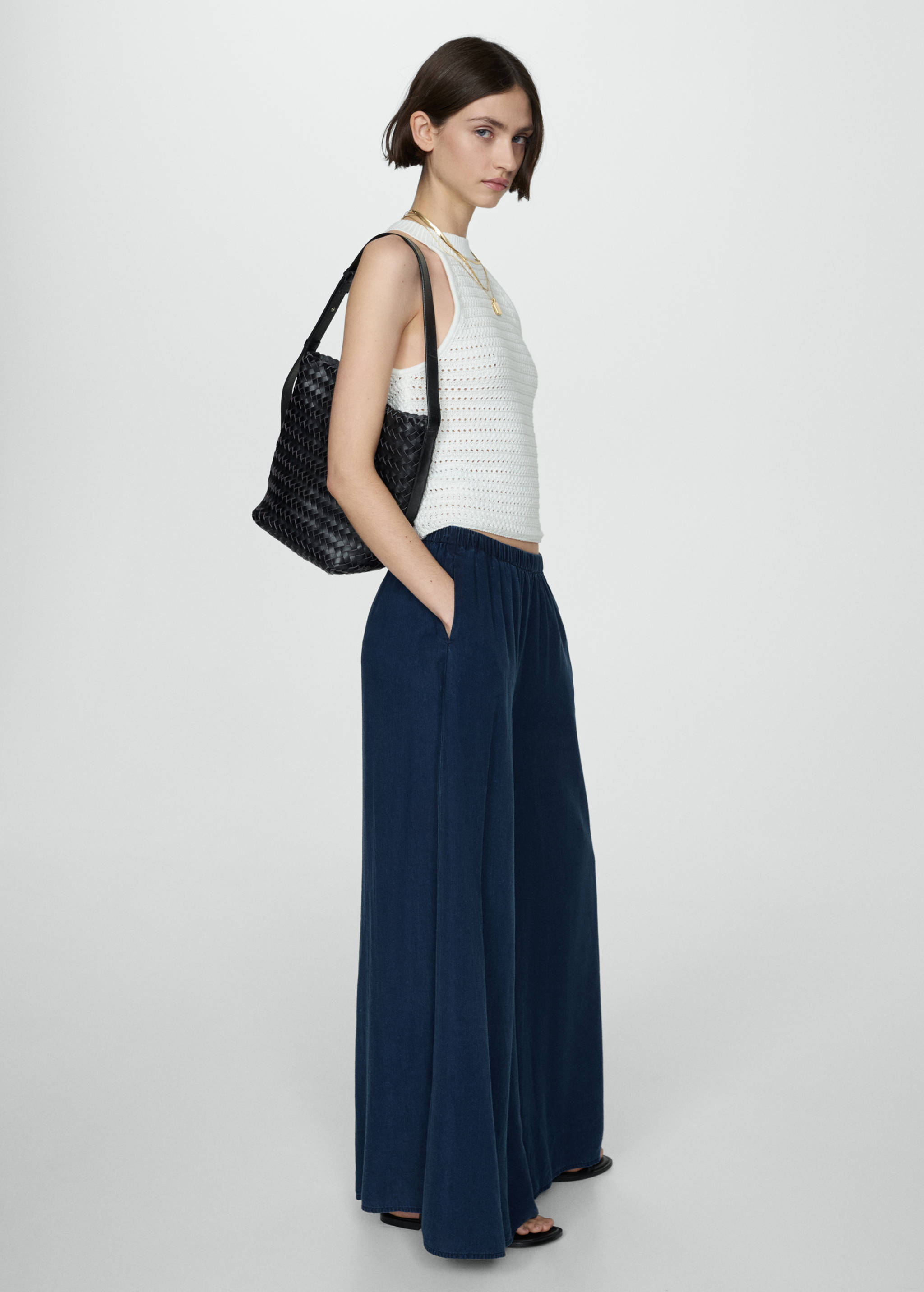 Lyocell trousers with elastic waistband - Details of the article 2