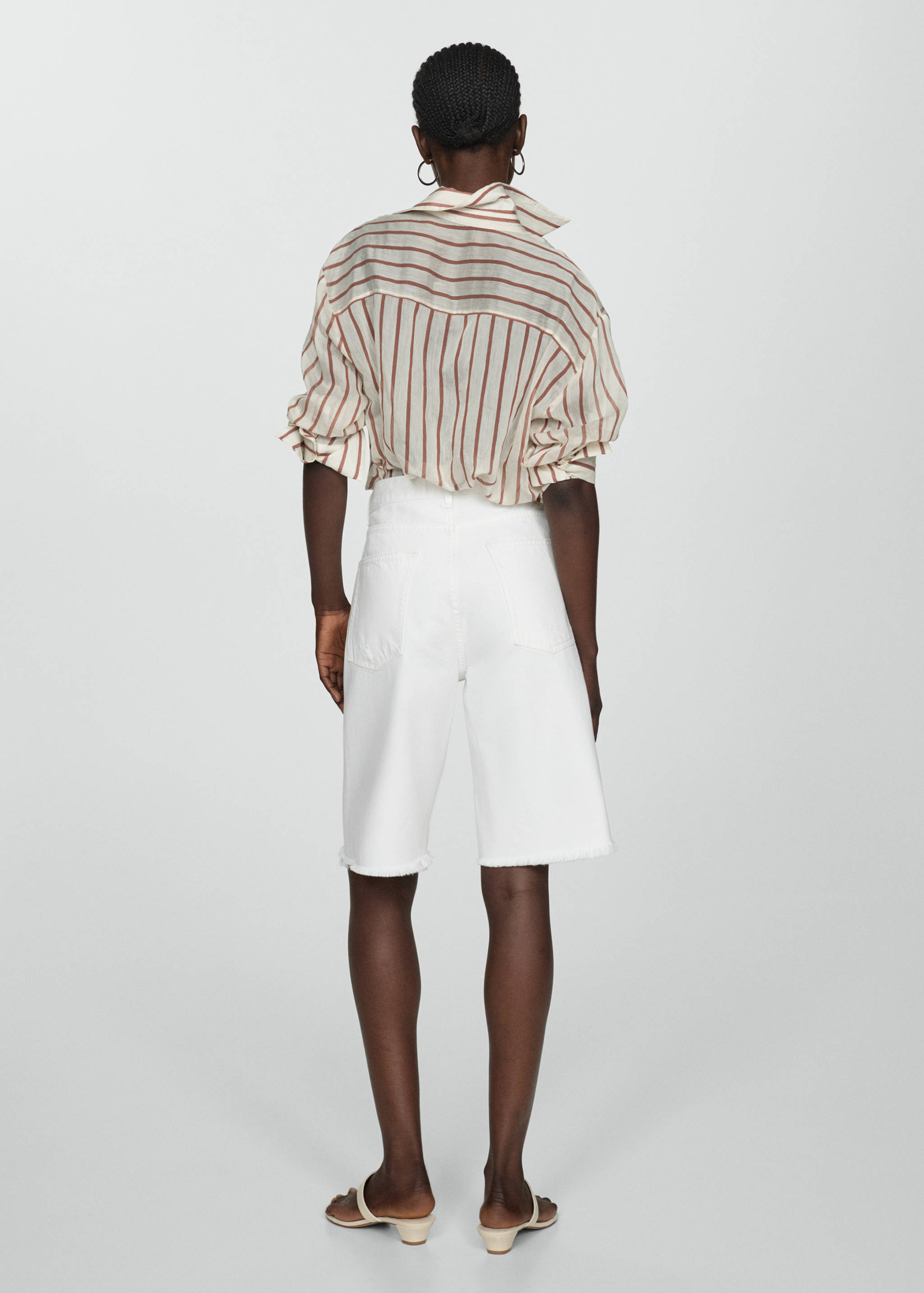 Straight-fit denim bermuda shorts - Reverse of the article