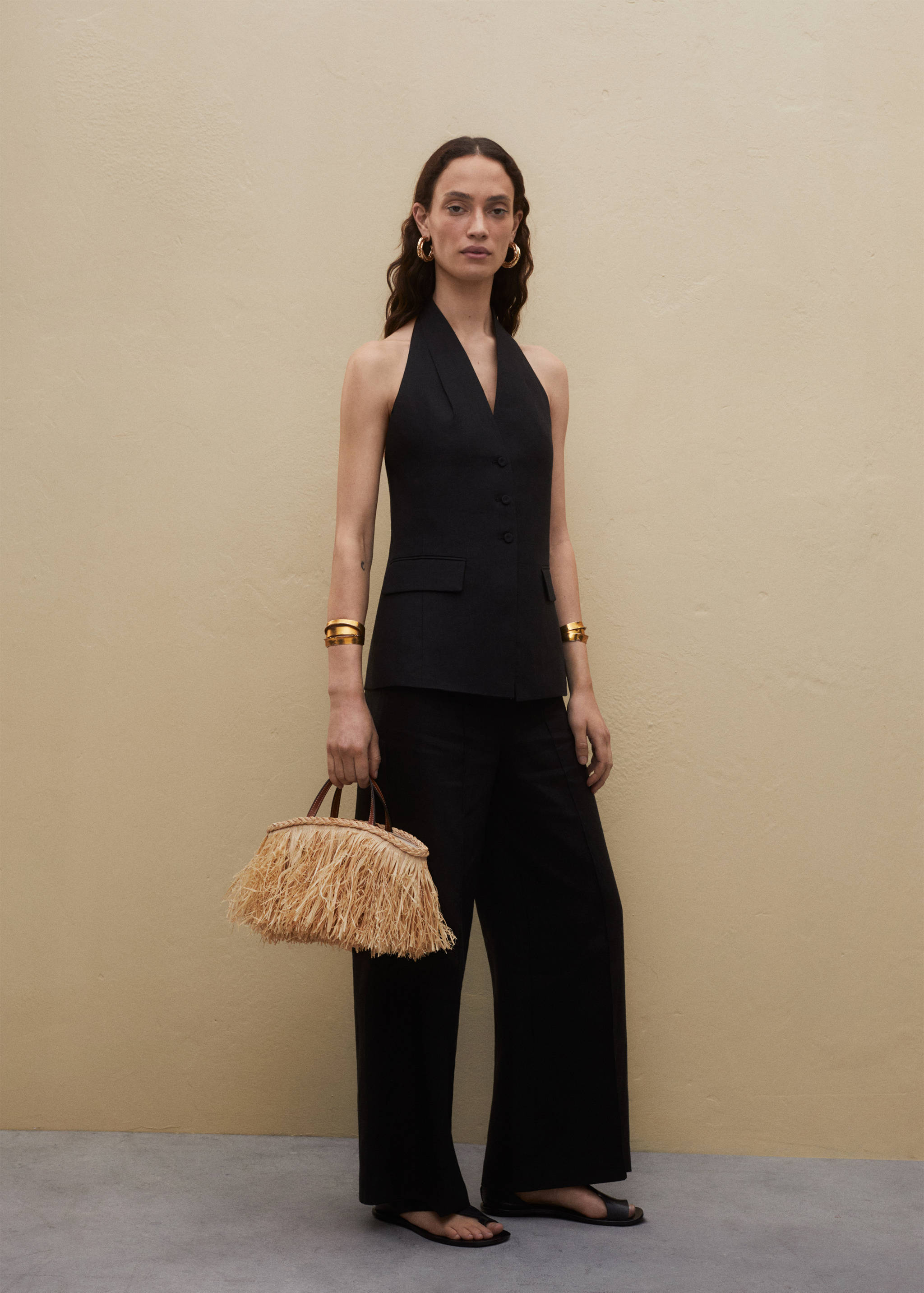 Halter neck linen vest - Details of the article 6