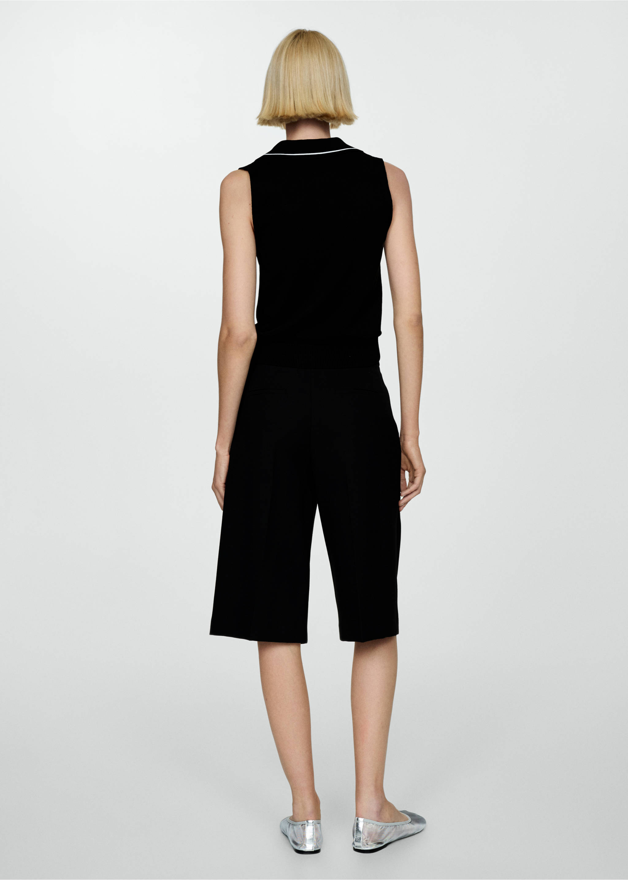 Polo-neck knitted top - Reverse of the article, Black. Ref: 67039405-00.