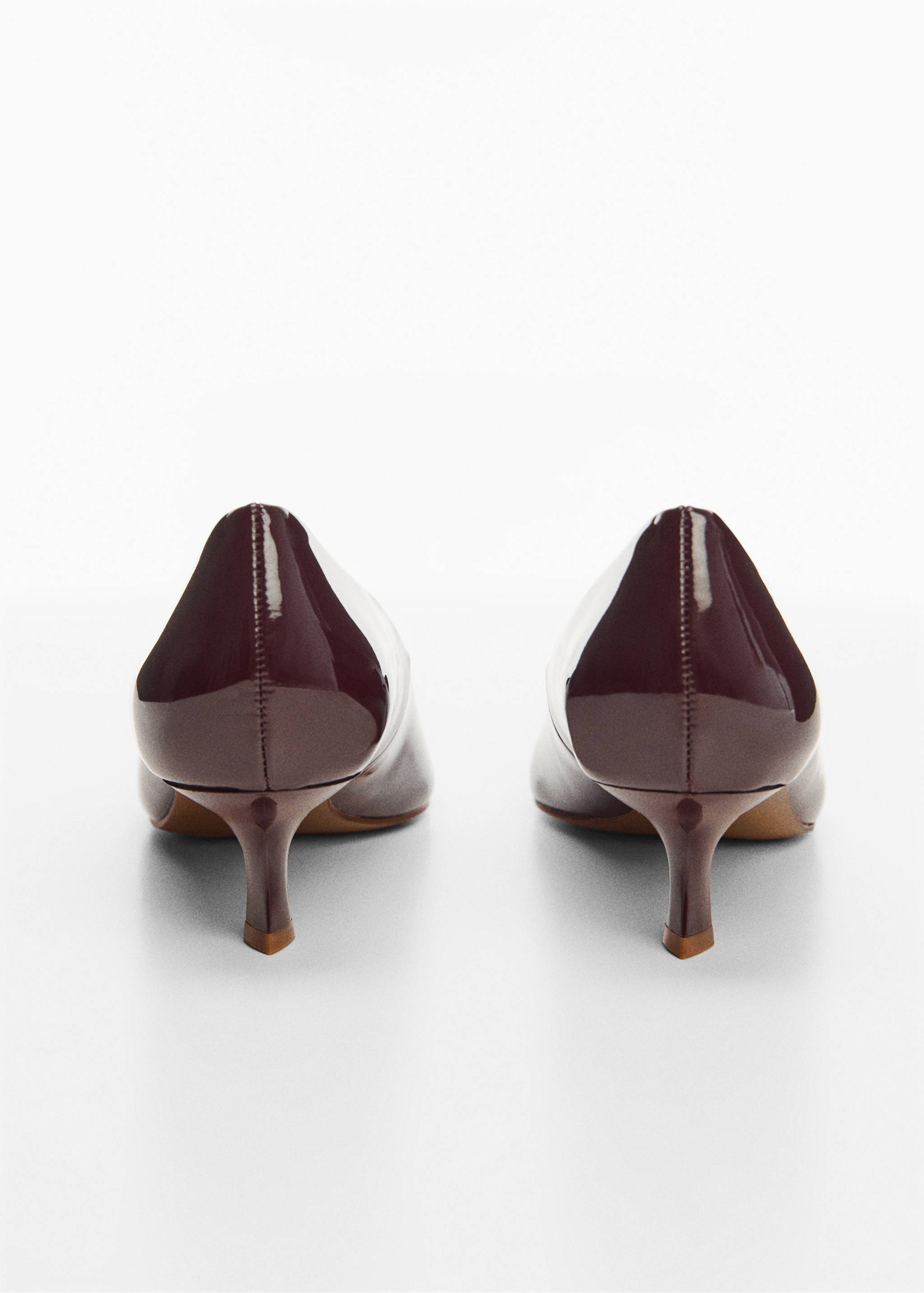 Kitten heel shoes - Details of the article 1