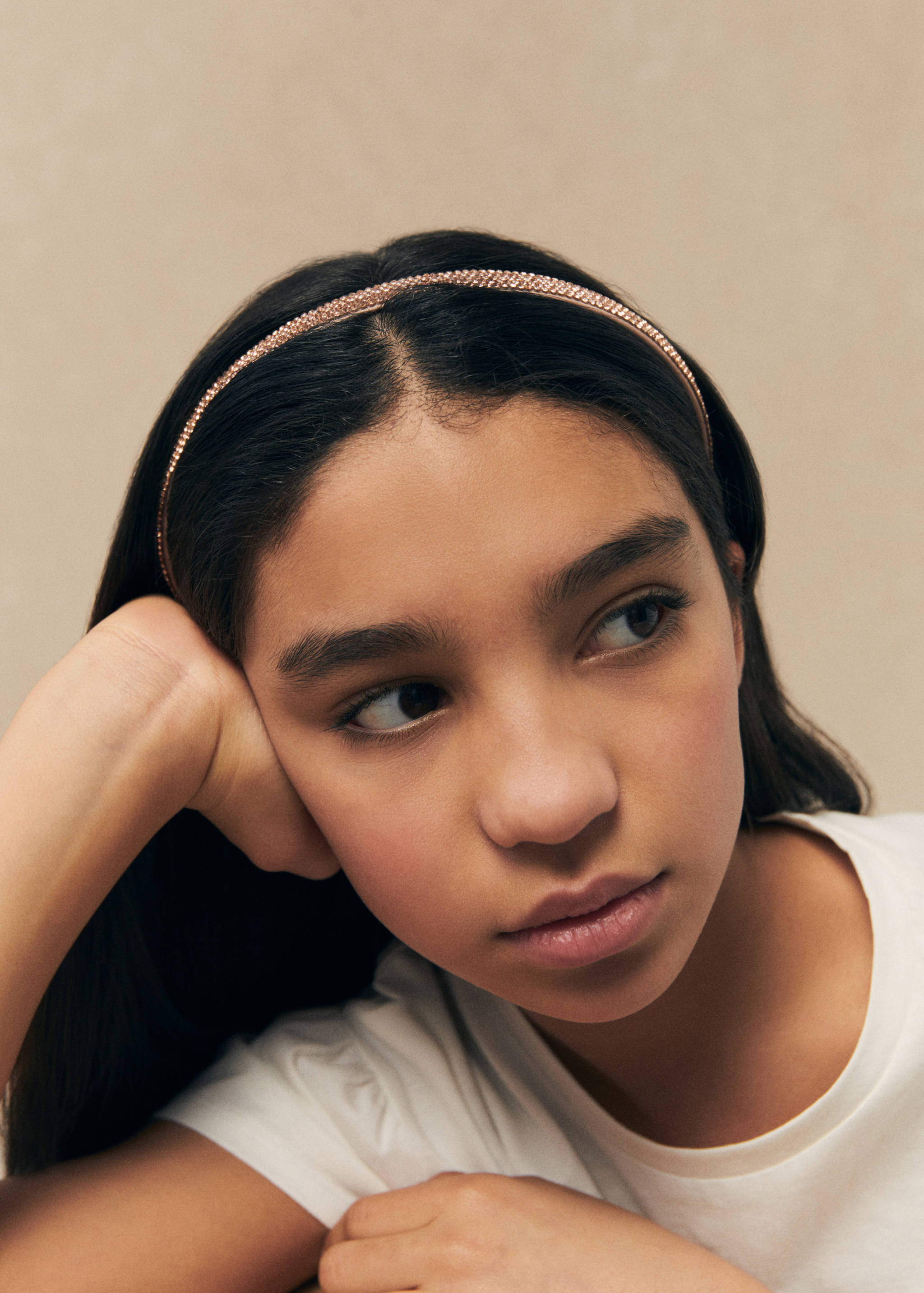 Faceted crystal hairband - General plane