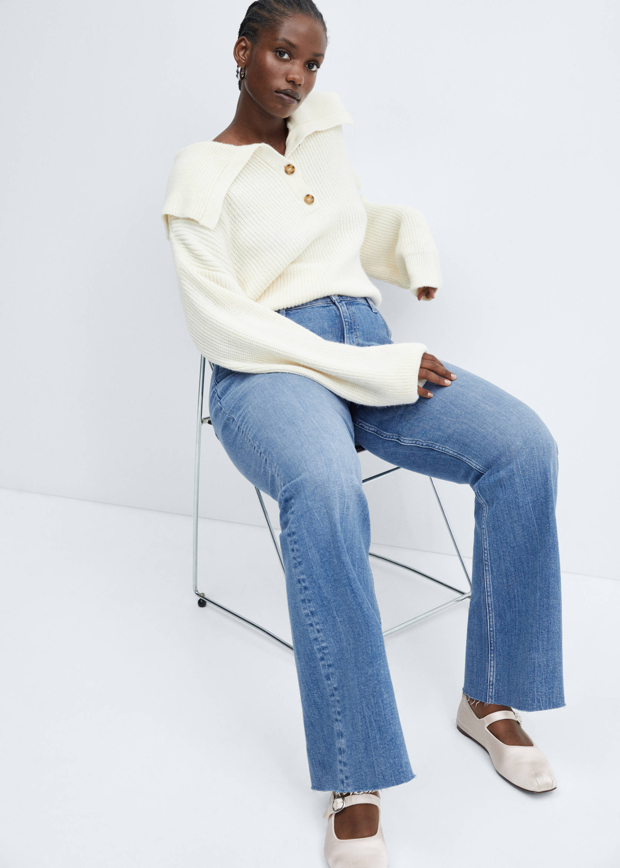 Джинсы flare с посадкой на талии - Деталь изделия 4