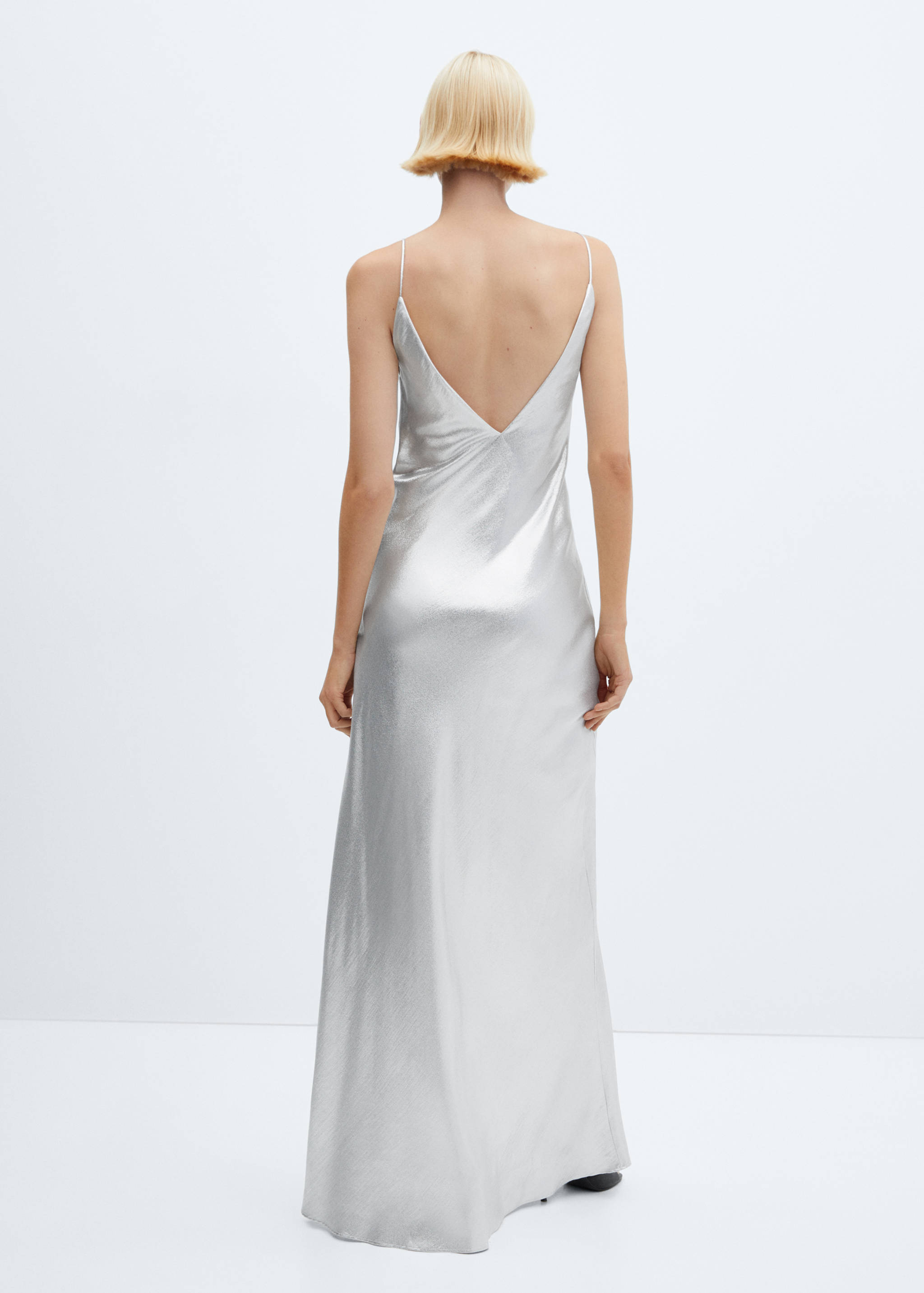 Длинное платье с металлизированными деталями - Обратная сторона изделия