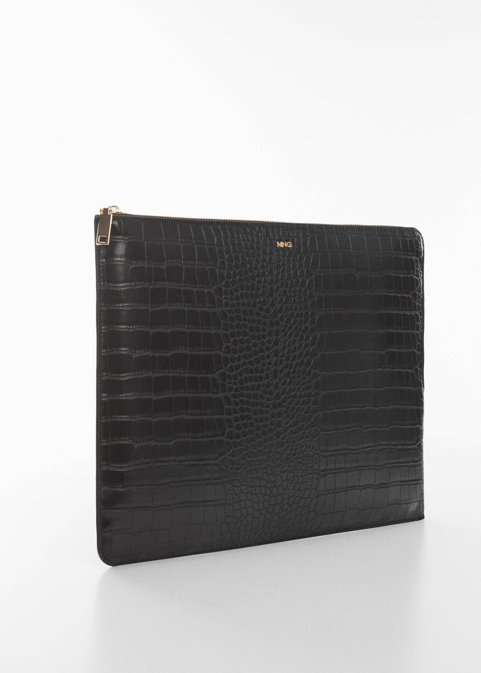 Funda portátil efecto animal print - Plano medio