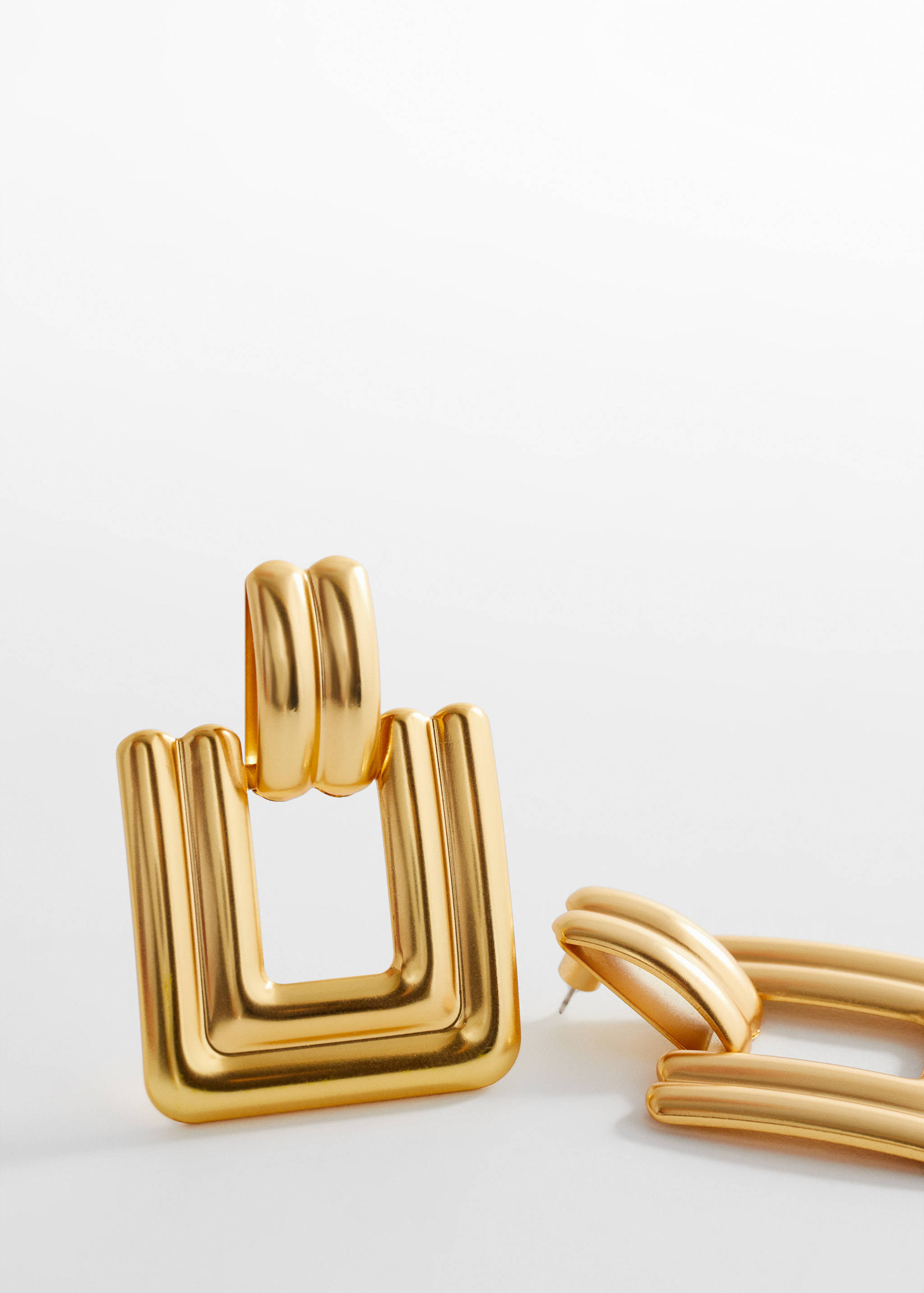 Square earrings - Details of the article 1