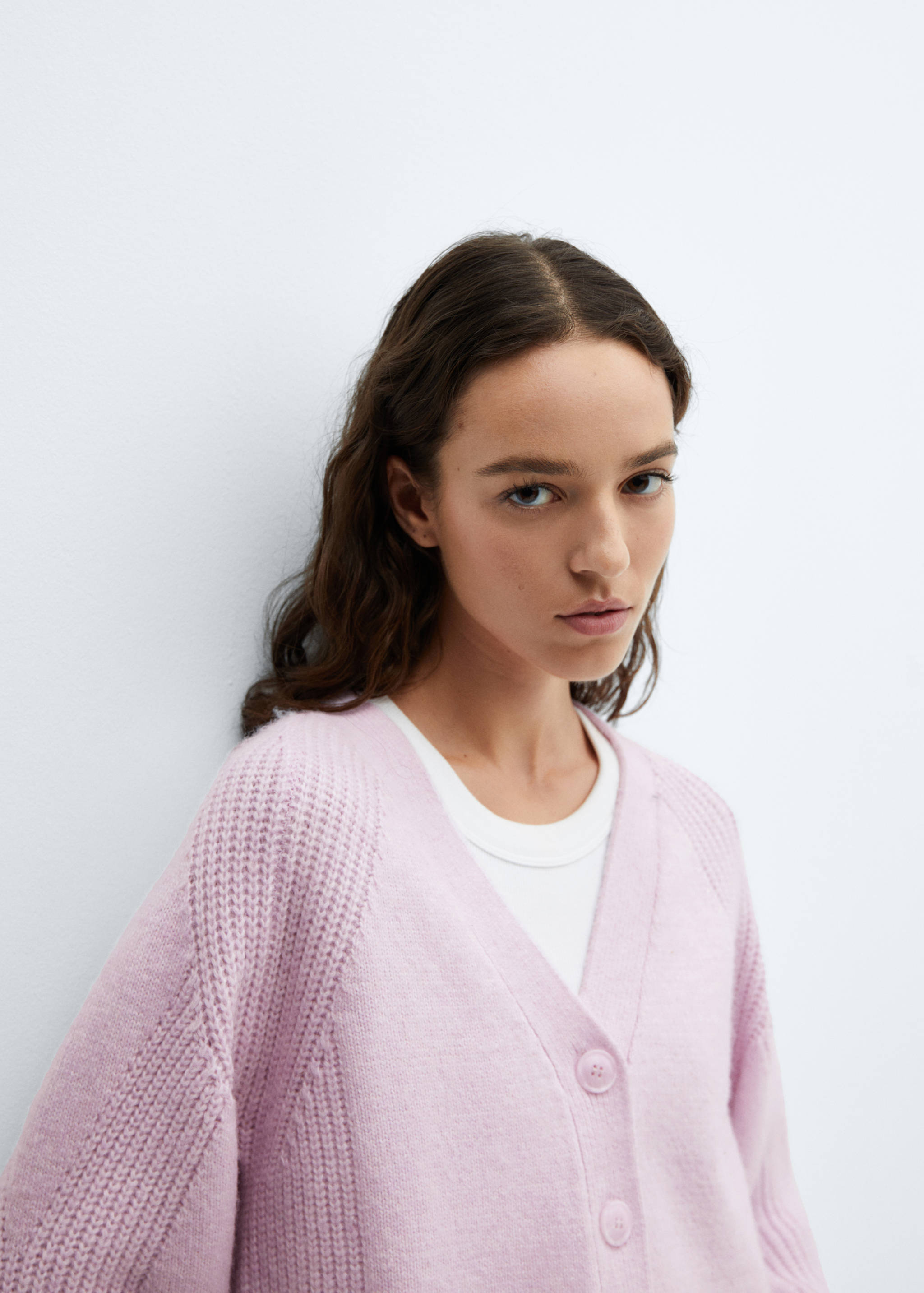 V-neck knitted cardigan - Details of the article 1