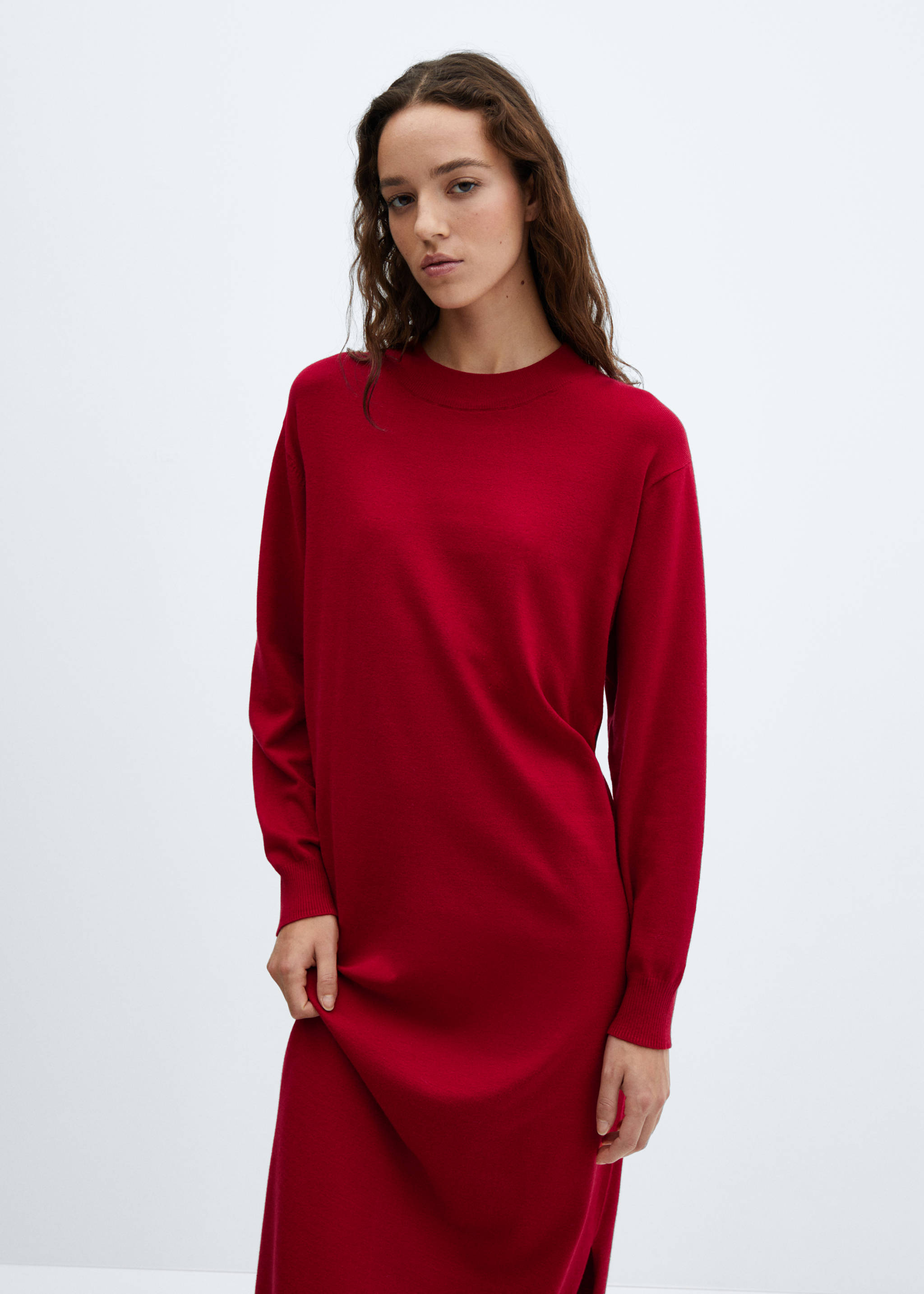 Round-neck knitted dress - Medium plane