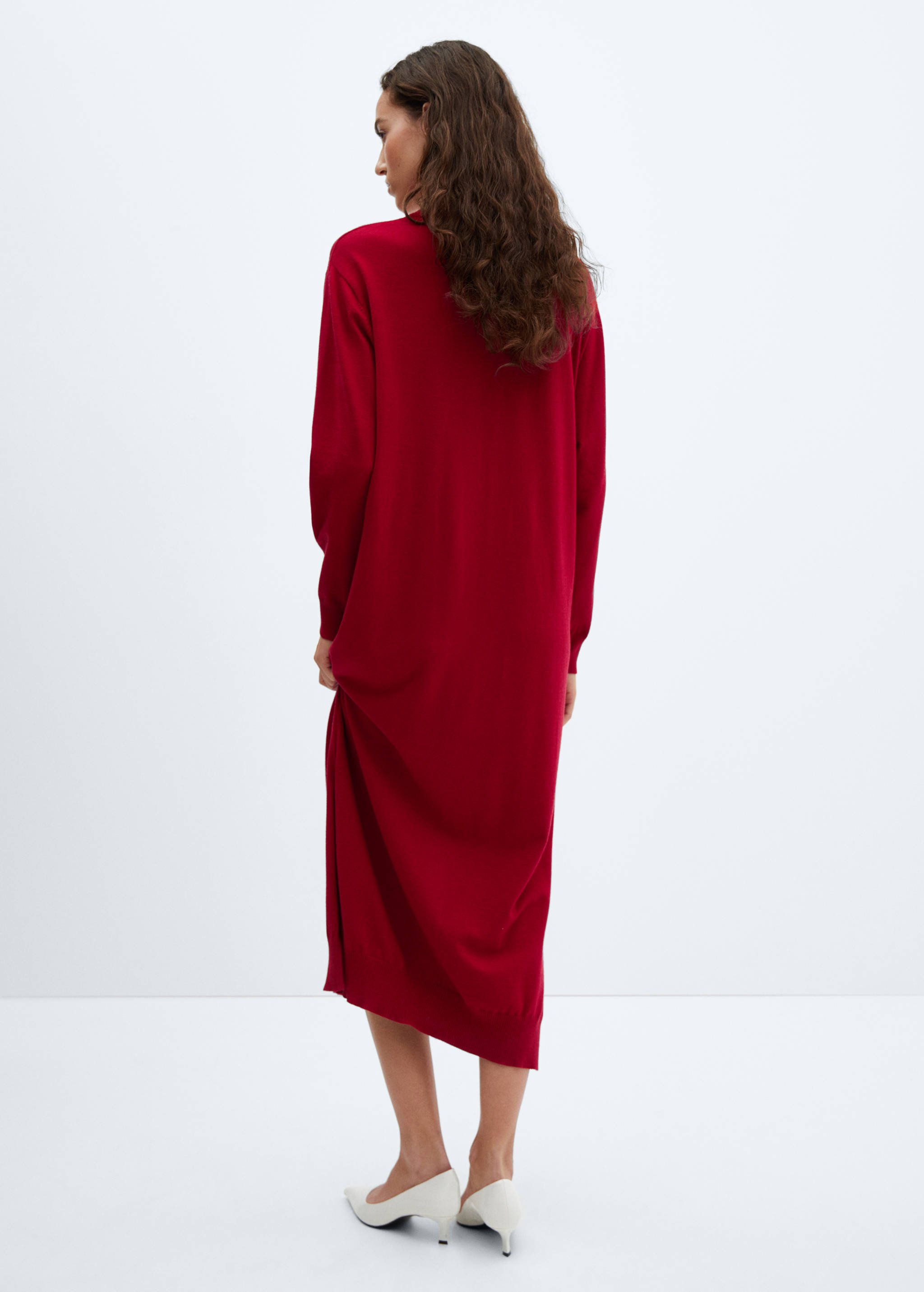 Round-neck knitted dress - Reverse of the article