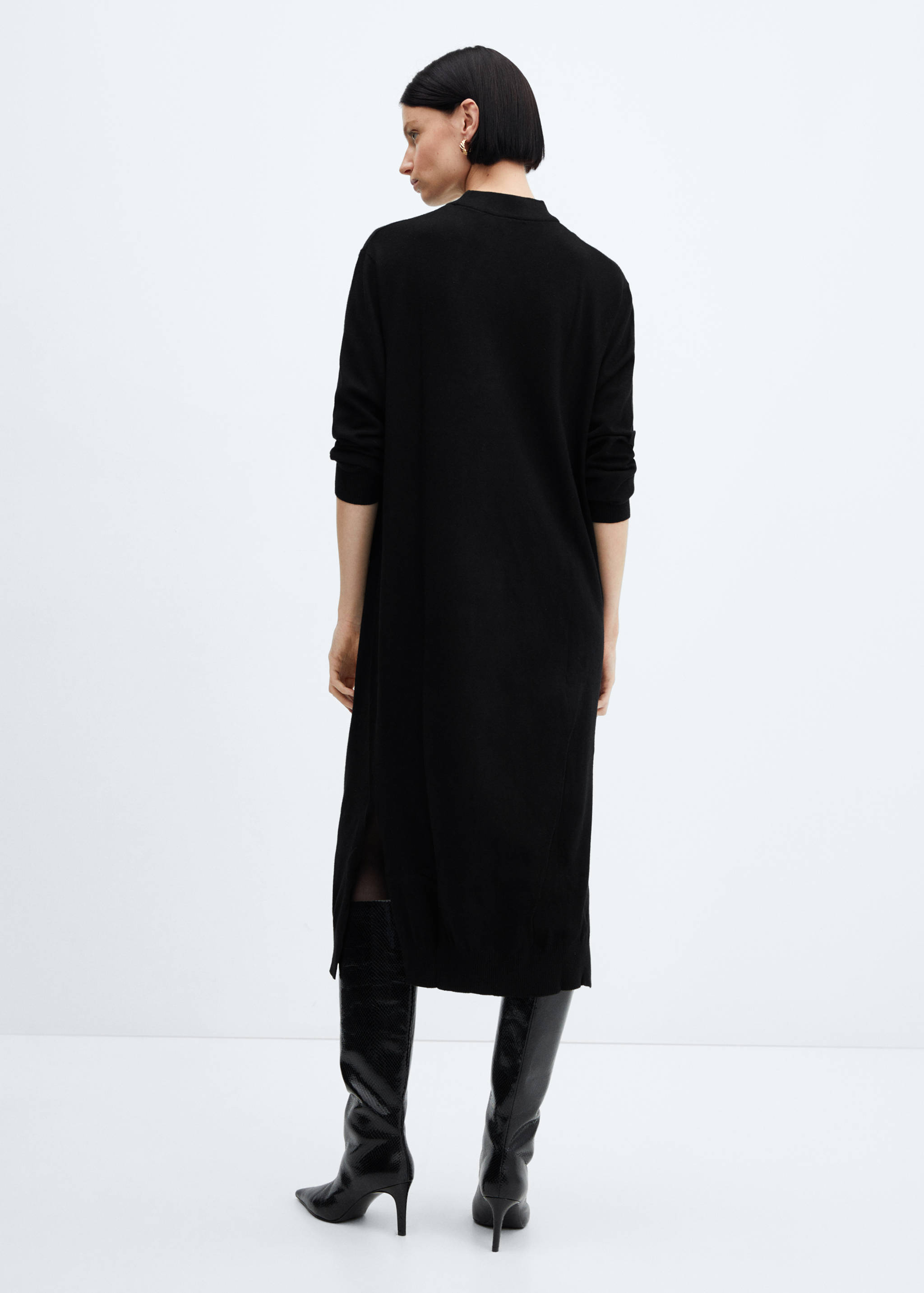 Round-neck knitted dress - Reverse of the article