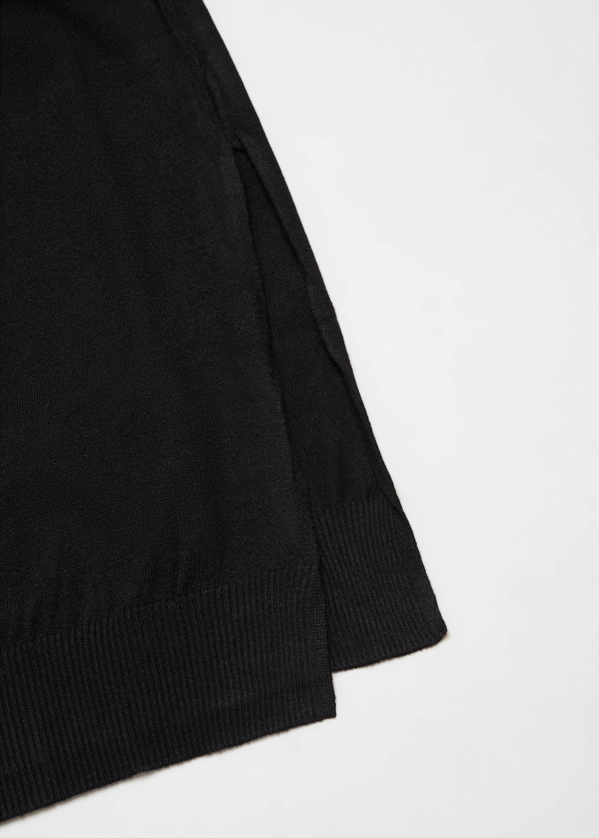 Round-neck knitted dress - Details of the article 8