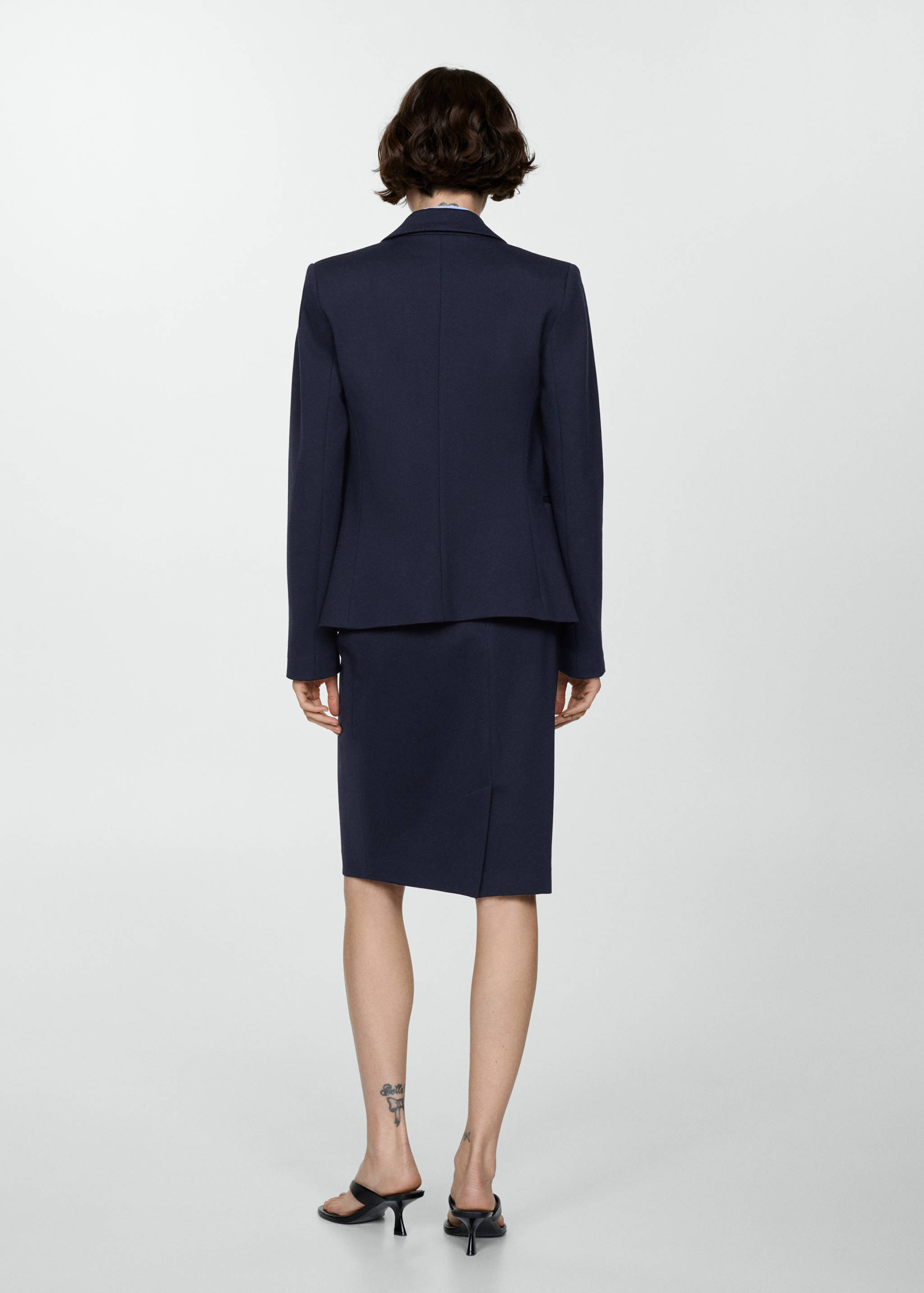 Fitted roma-knit jacket - Reverse of the article