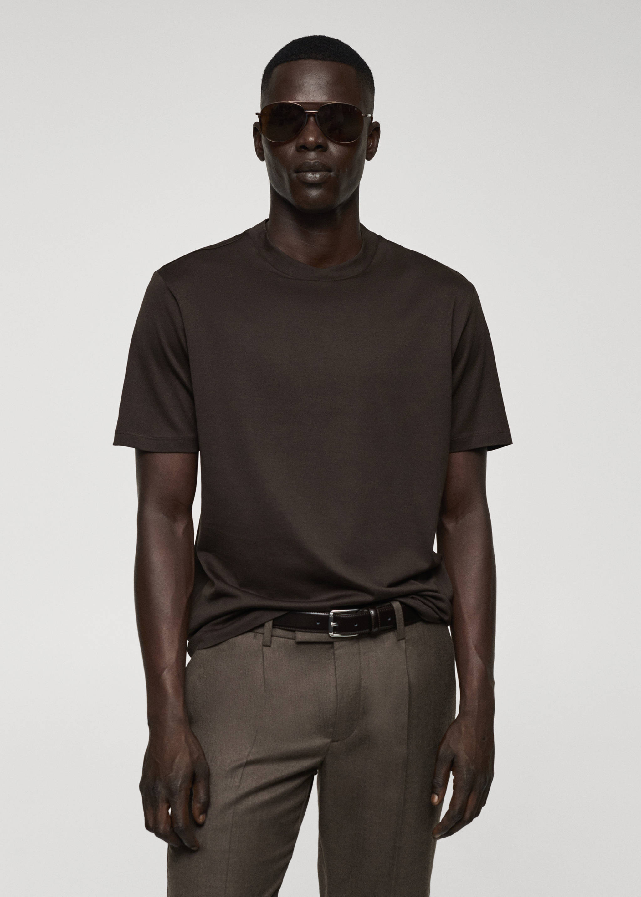 Мерсеризованная футболка slim fit - Средний план