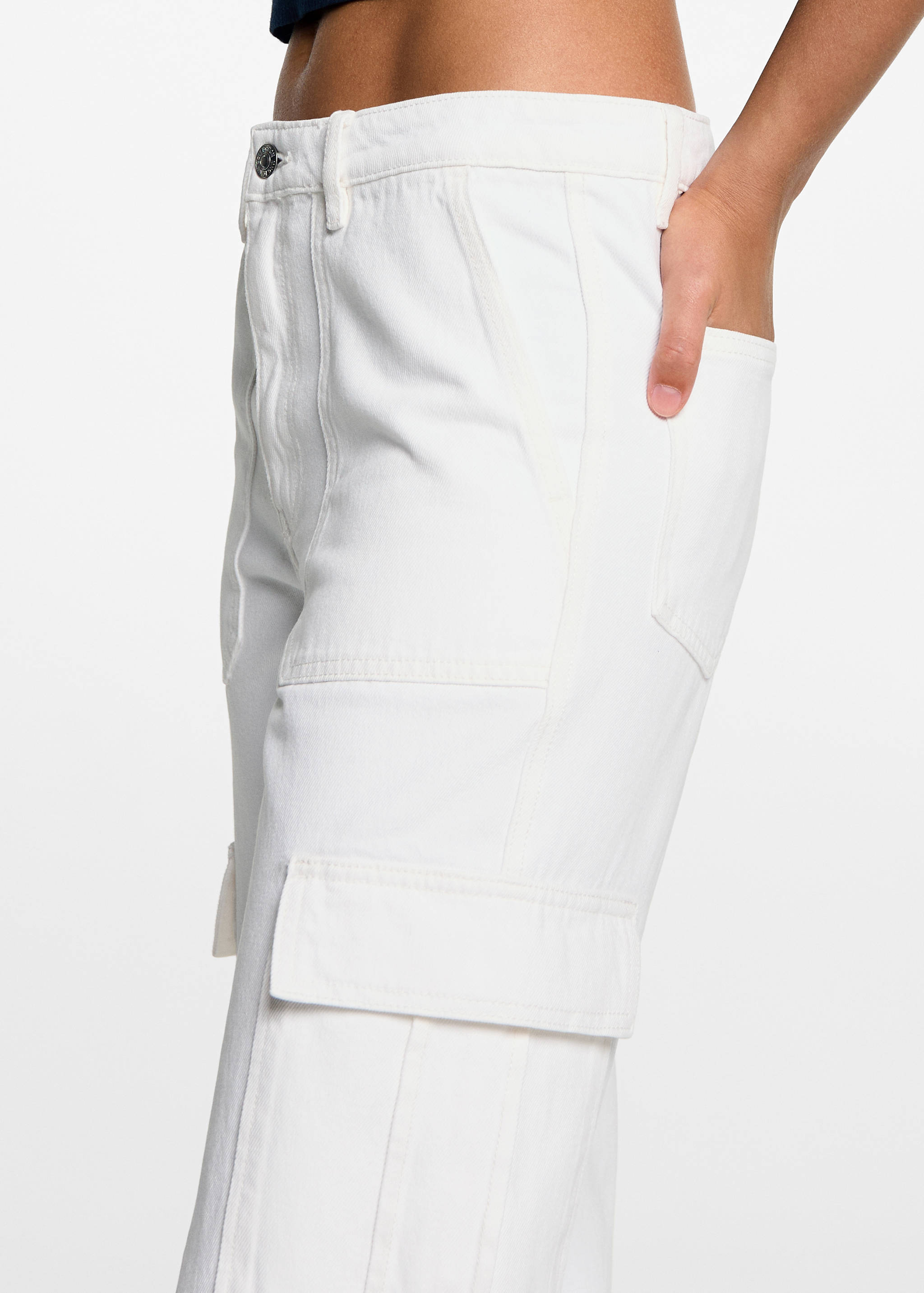 Straight-fit cargo jeans - Details of the article 2