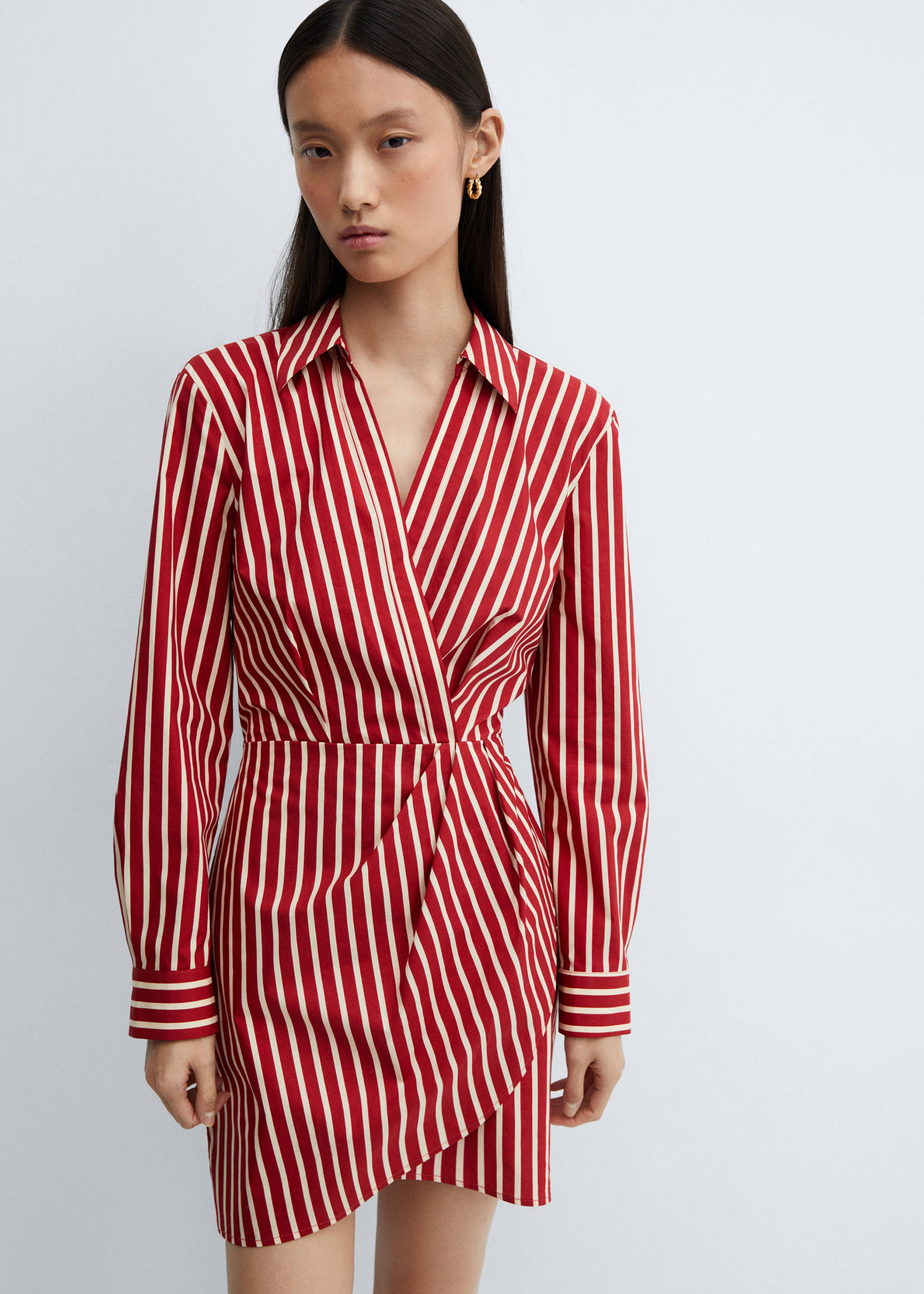 Vestido cruzado rayas - Plano medio