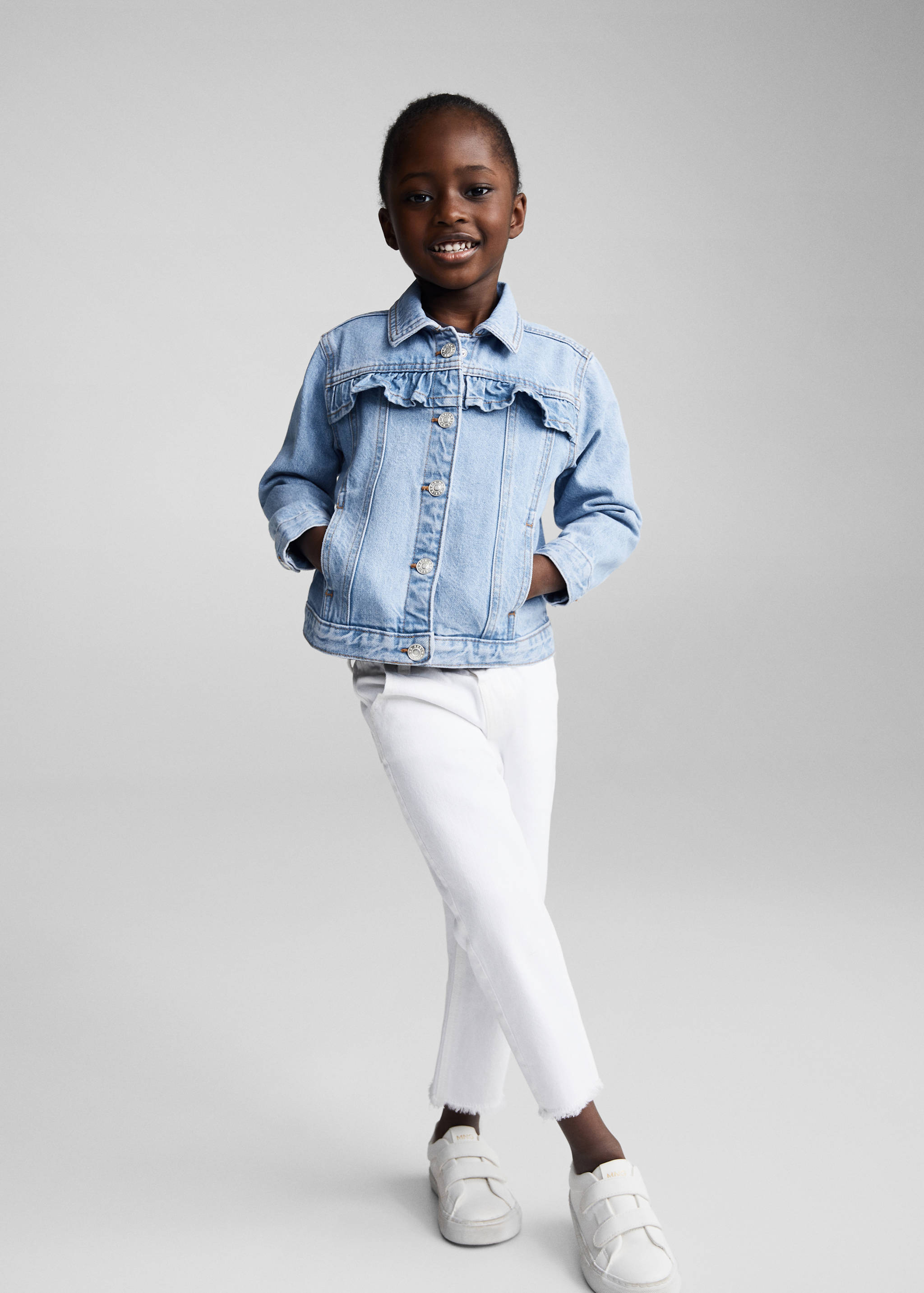 Ruffled denim jacket - General plane