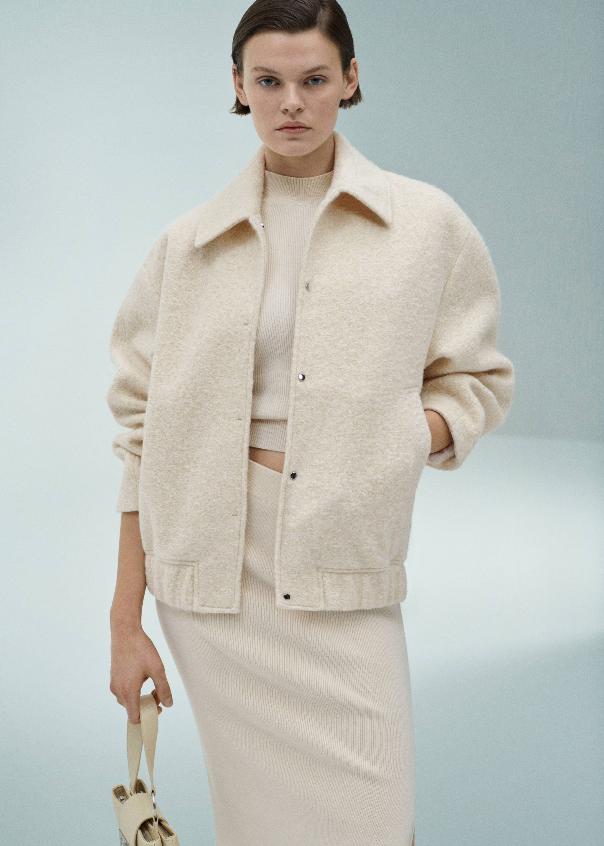 Chaqueta bomber oversize - Detalle del artículo 7, Amarillo pastel. Ref: 67043263-00.
