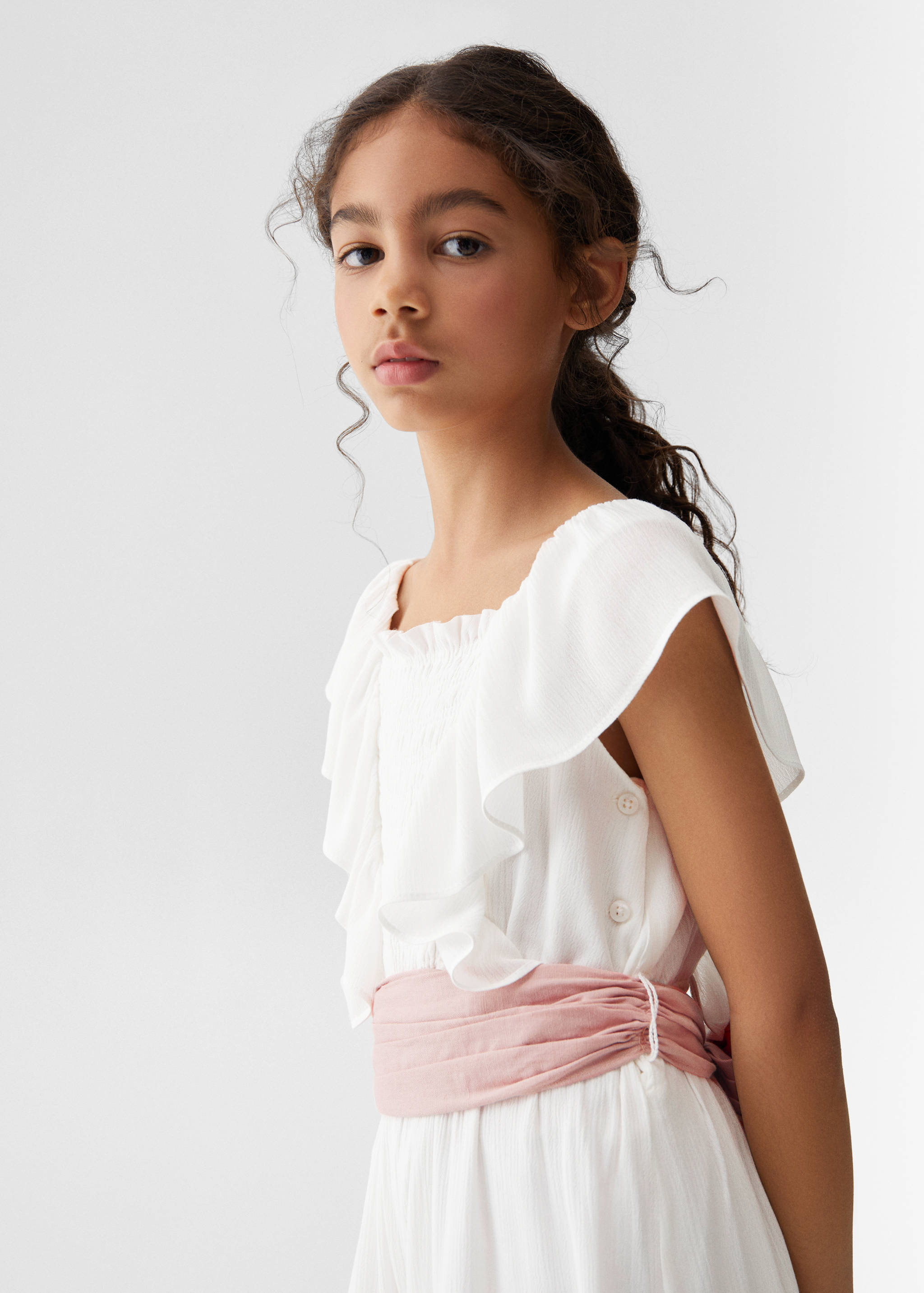 Macacão com pormenor de folhos - Pormenor do artigo 1