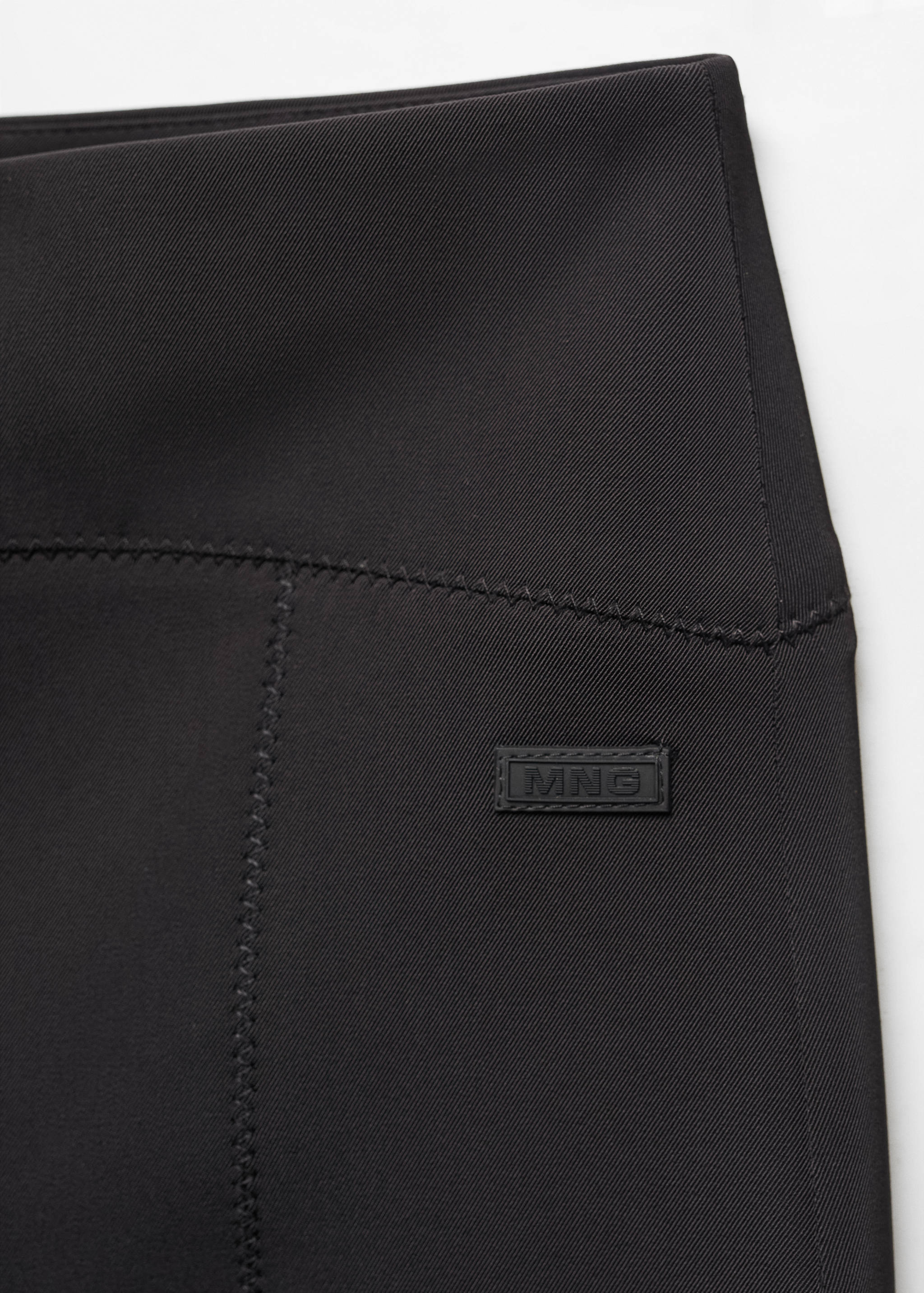 Capri trousers with decorative seams - Details of the article 8