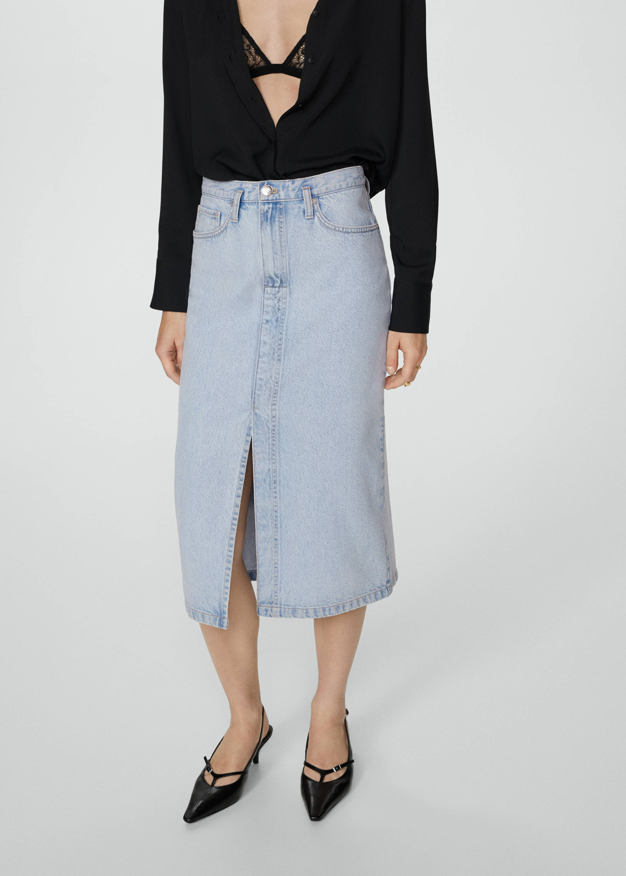 Jupe midi en jean - Plan moyen