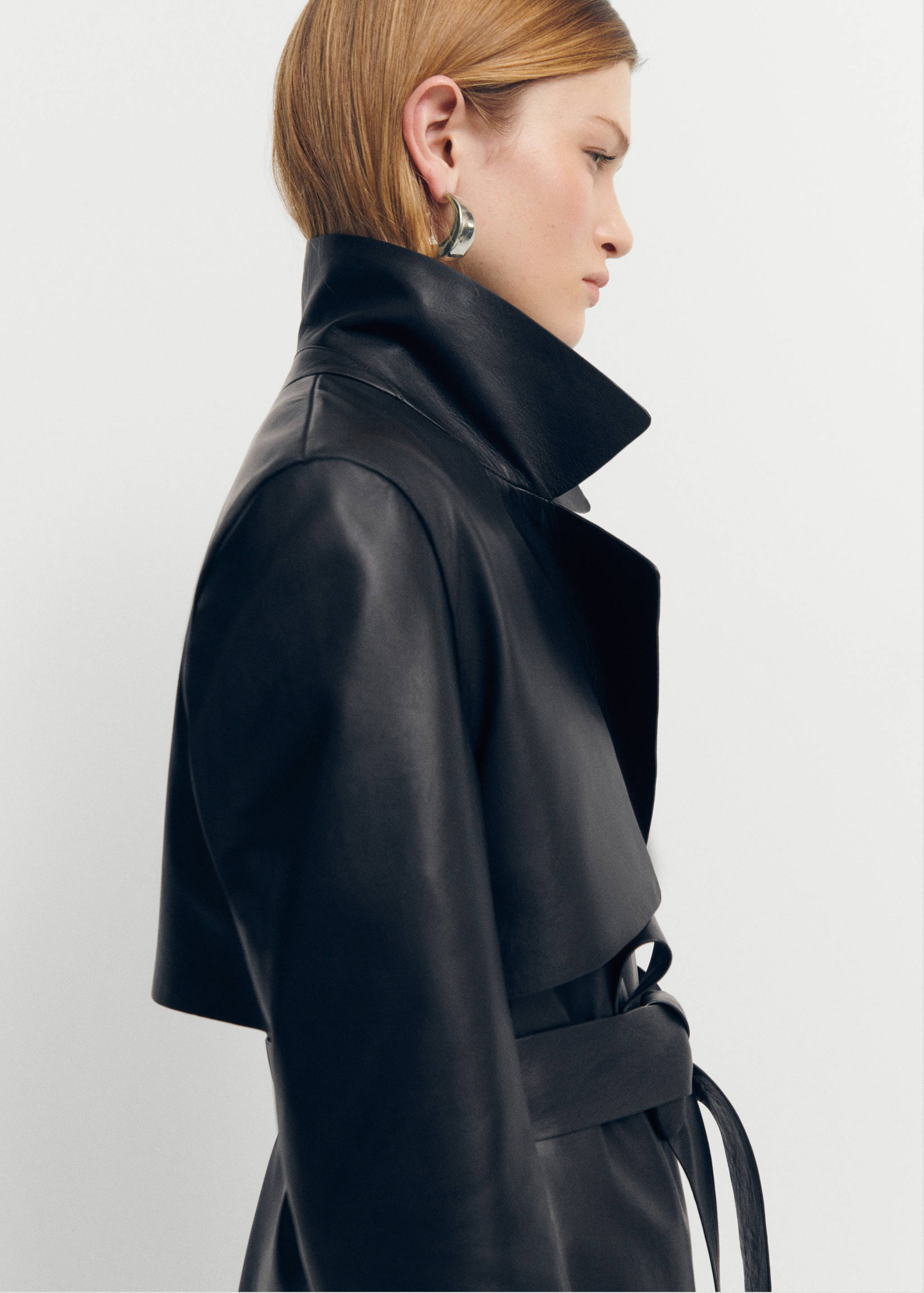 100% leather trench coat - Details of the article 2