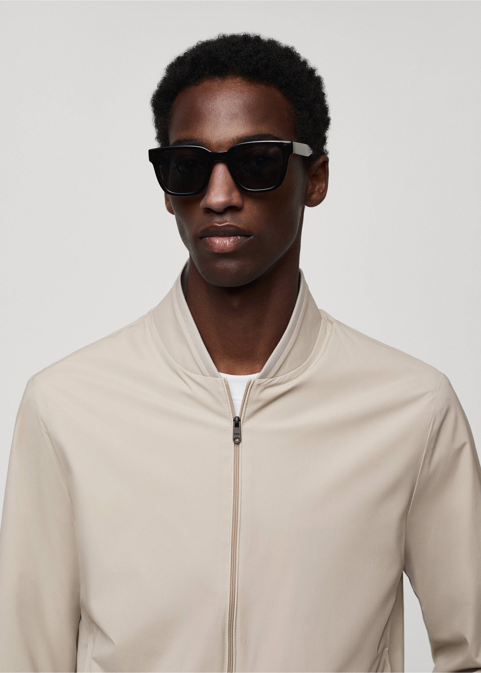 Stretch water-repellent bomber jacket - Details of the article 1, Light/Pastel Grey. Ref: 67044440-00.