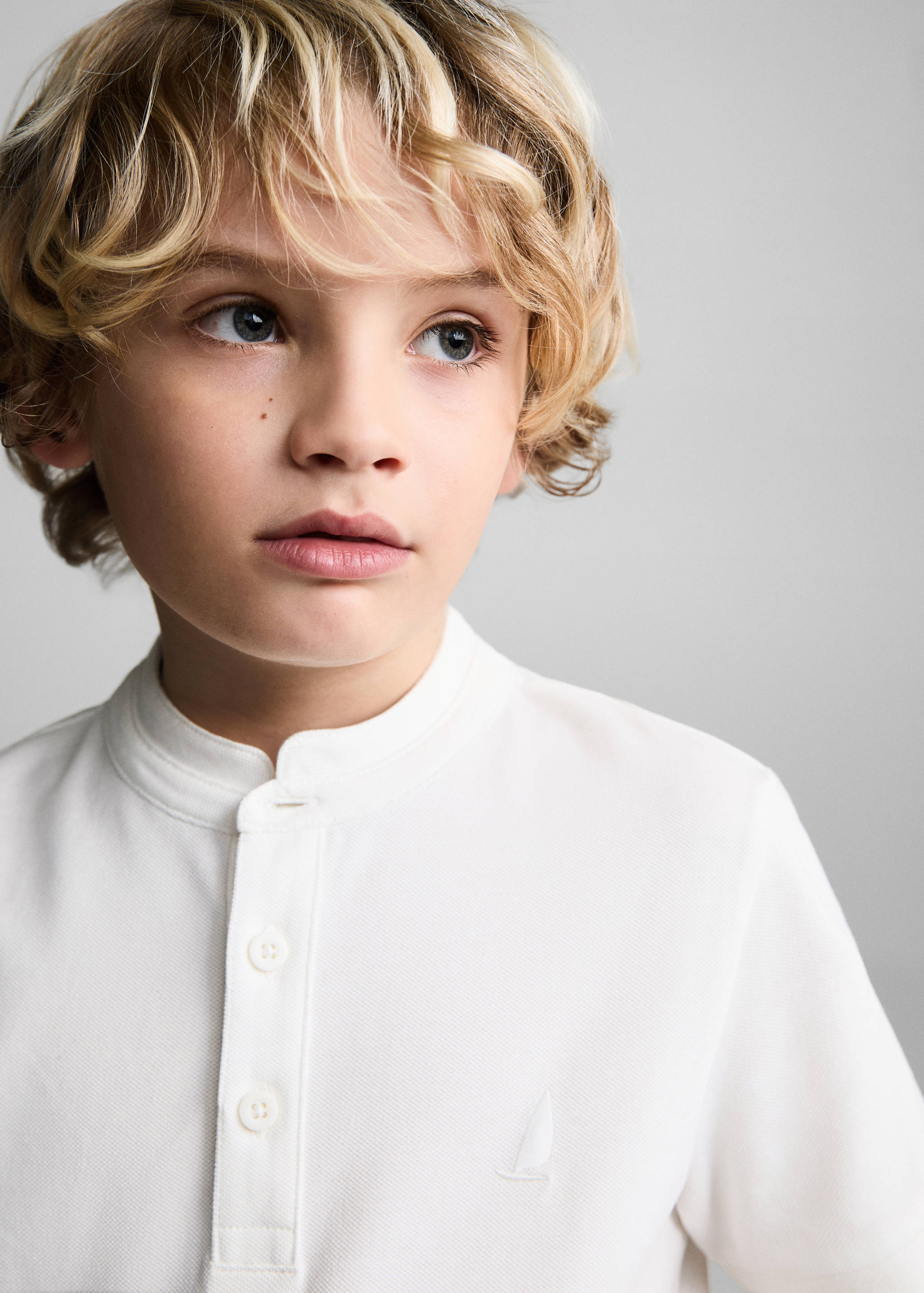 Polo de algodão com gola de mandarim - Pormenor do artigo 1