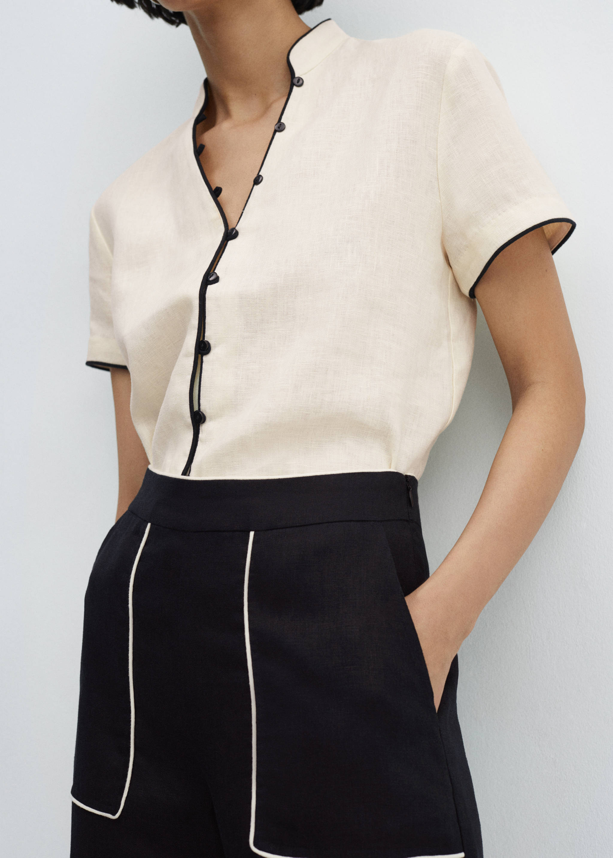 Contrast trim linen trousers - Details of the article 2
