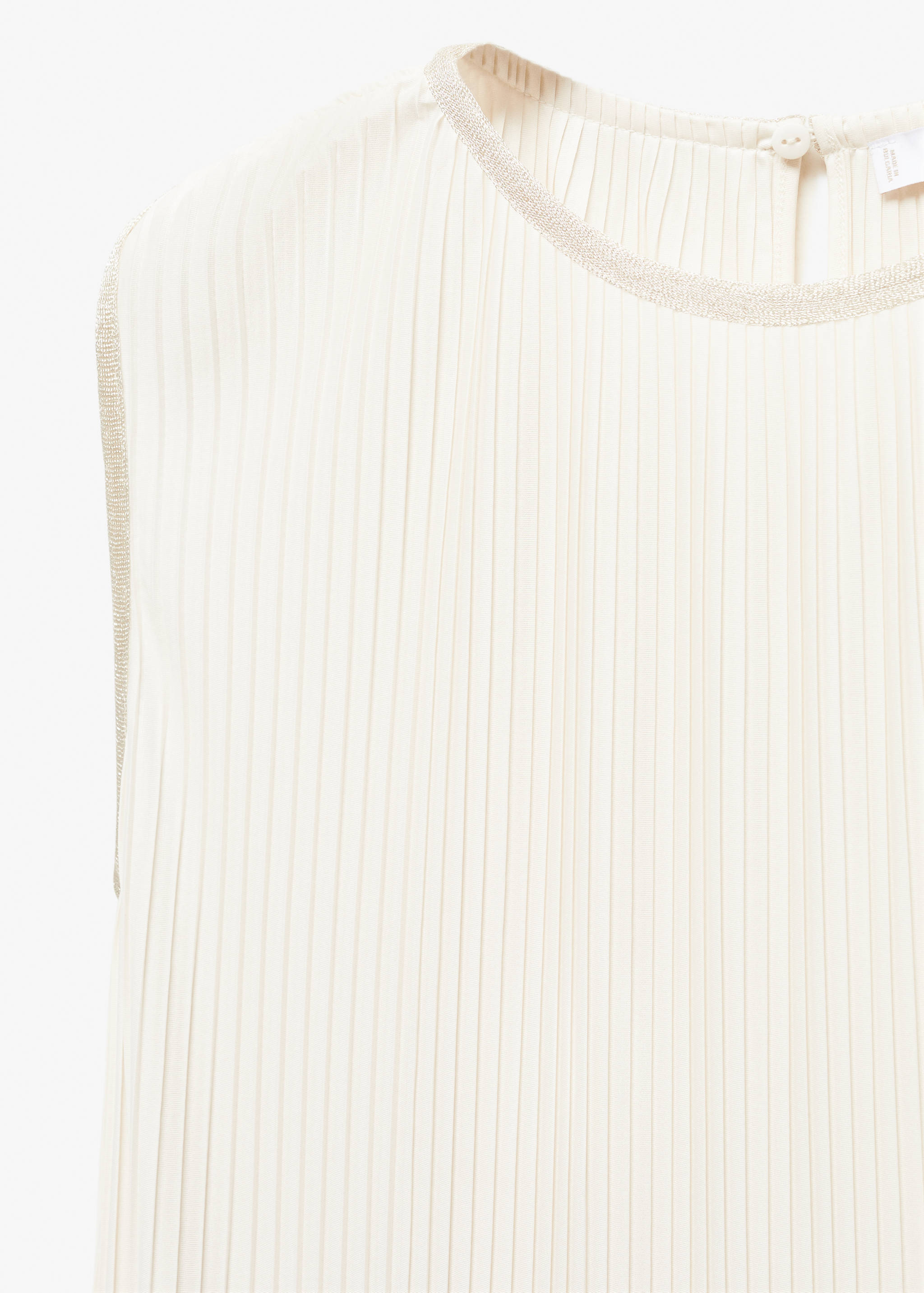Sleeveless pleated top - Details of the article 8