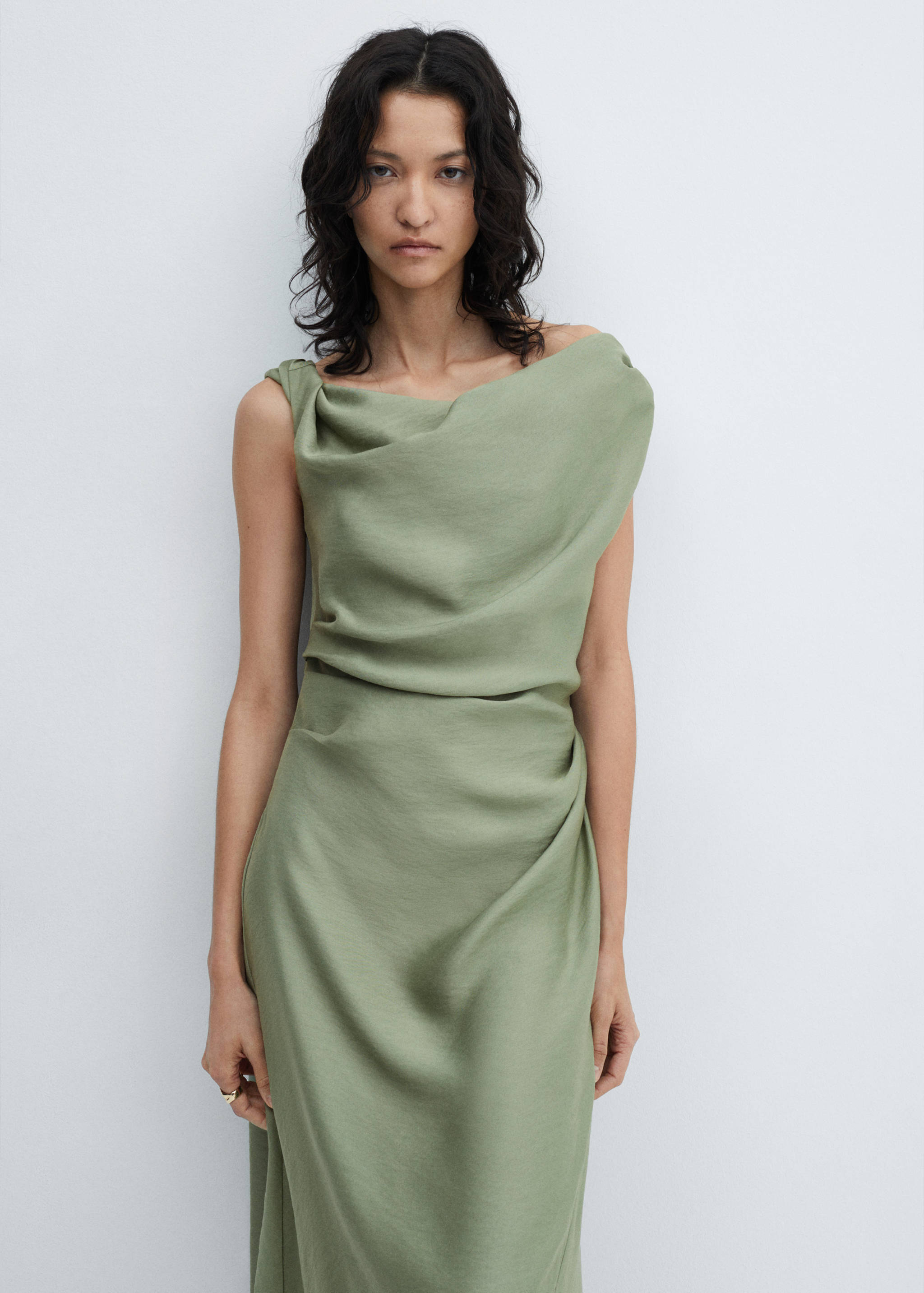 Asymmetrical pleated dress - Medium plane