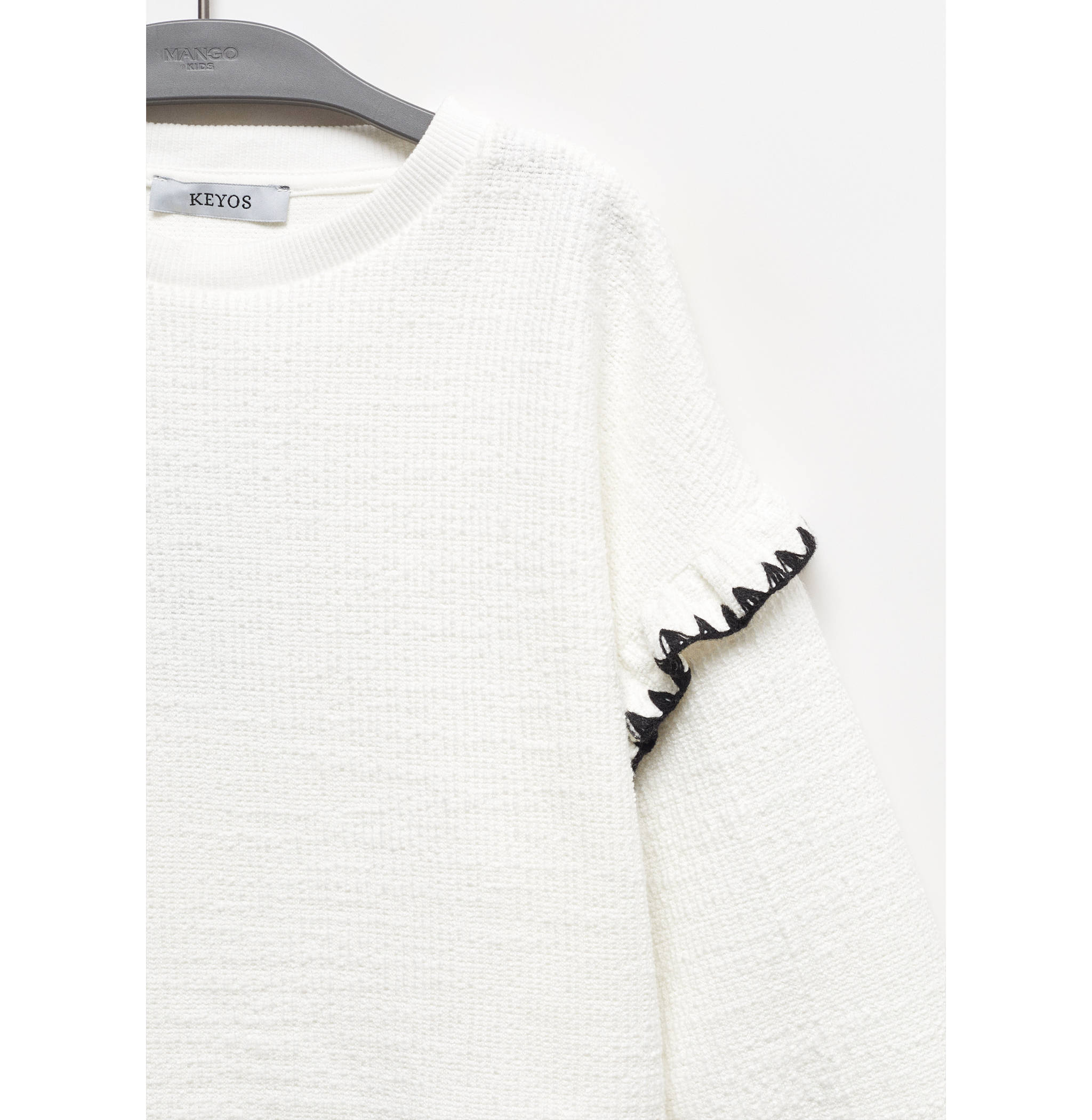 Ruffled textured sweatshirt - Details of the article 8