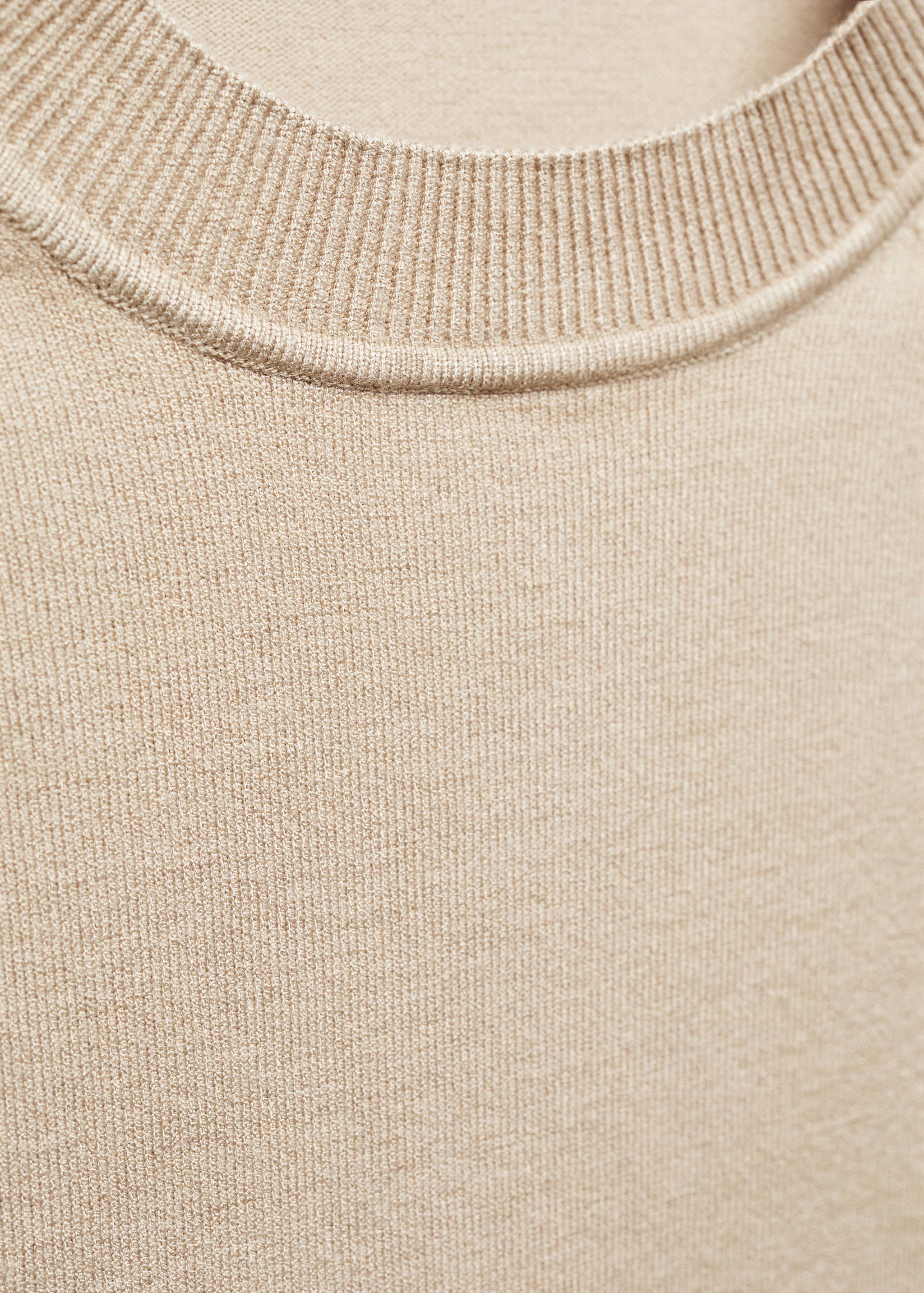 Футболка из тонкого трикотажа - Деталь изделия 8