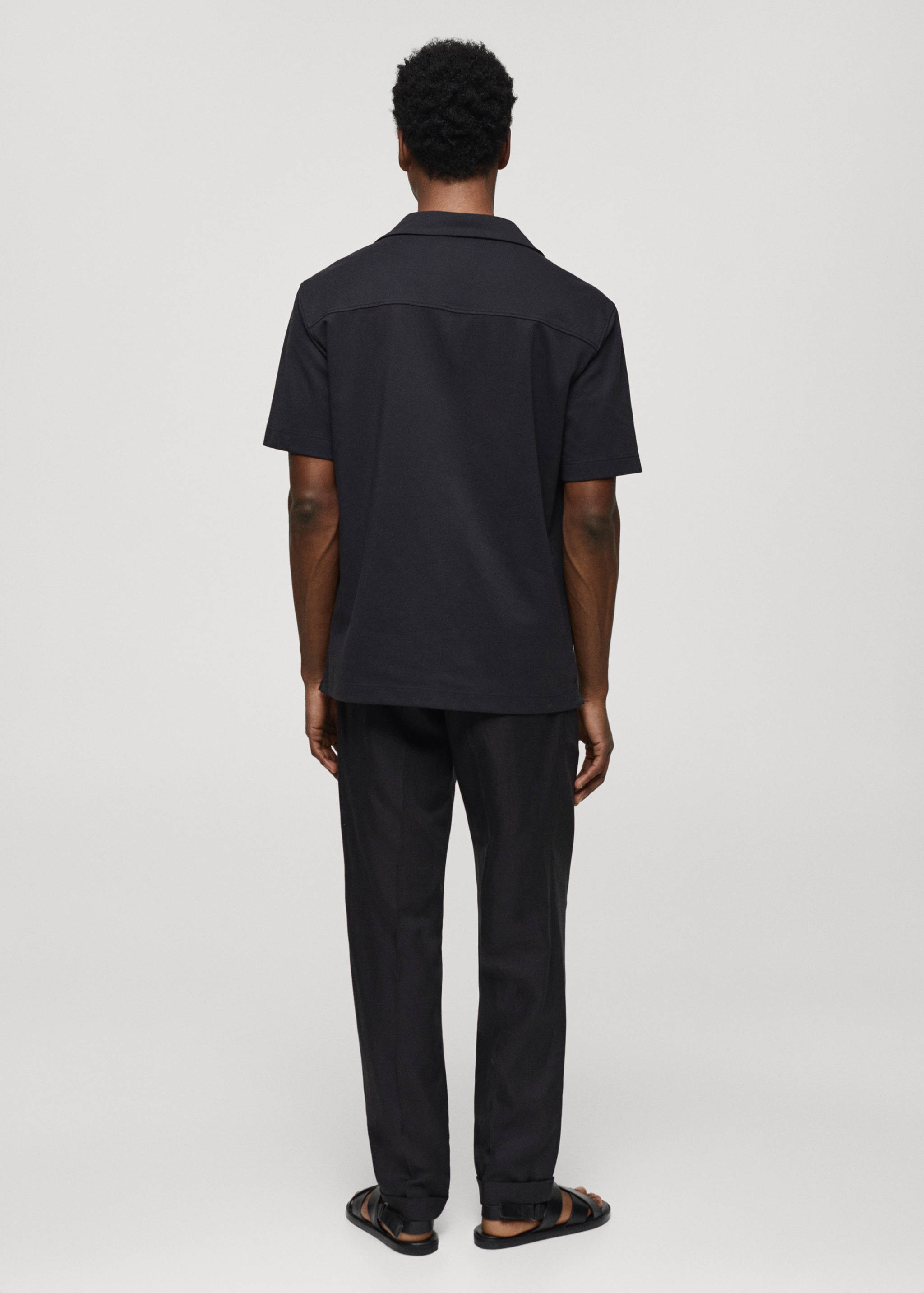 Short sleeved cotton shirt - Reverse of the article