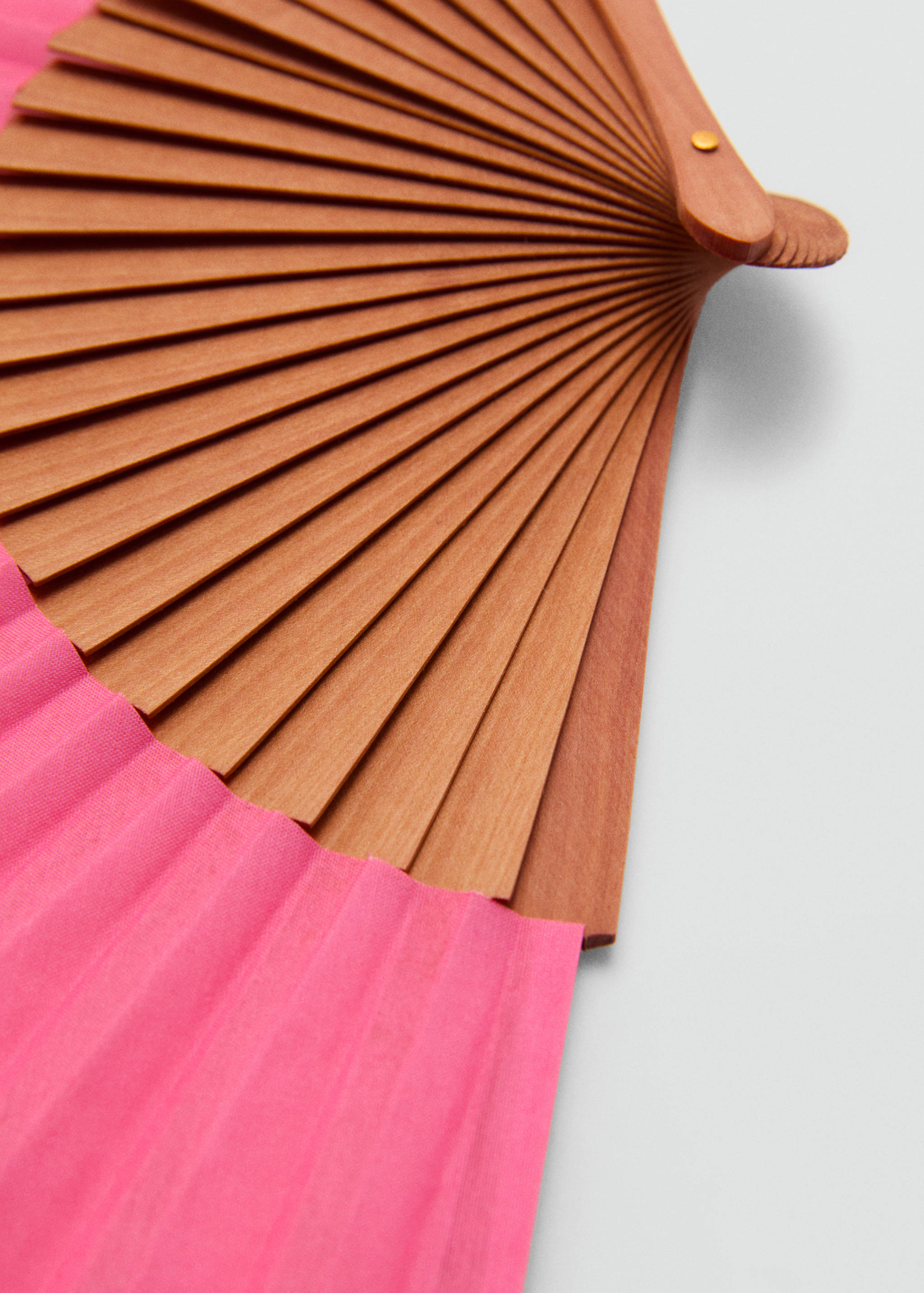 Éventail en bois - Détail de l'article 1