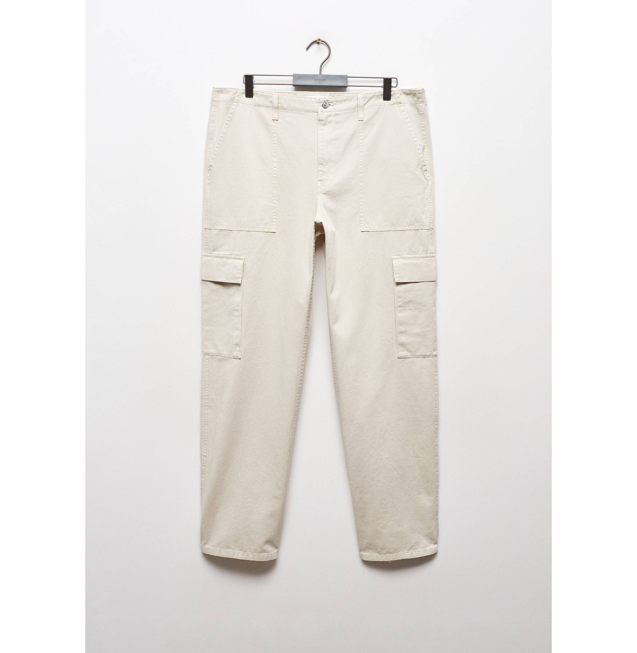 Jeans cargo bolsillos - Artículo sin modelo