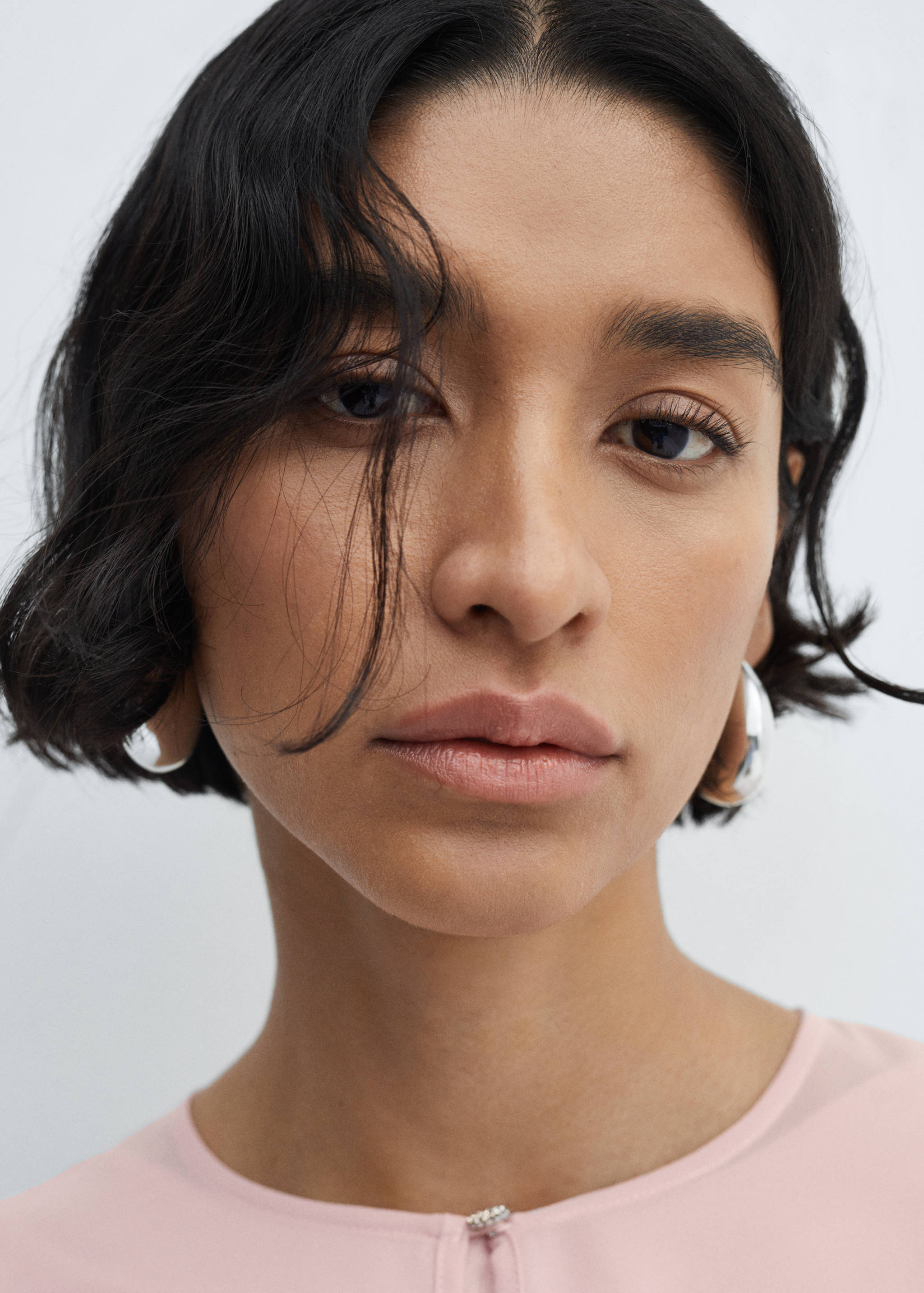 Cape semi-transparente asymétrique - Détail de l'article 1