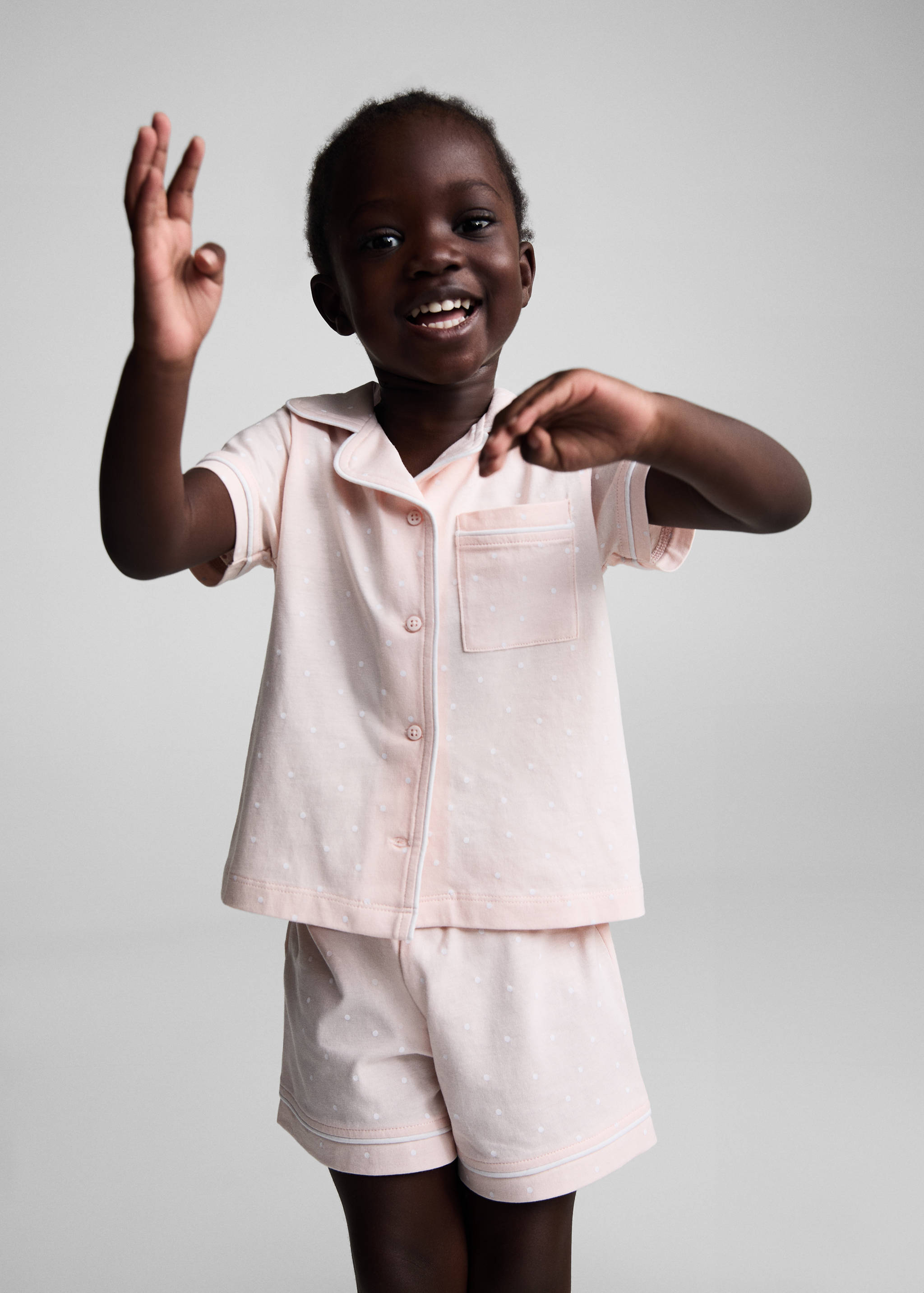 Short polka-dot pyjamas - Details of the article 1