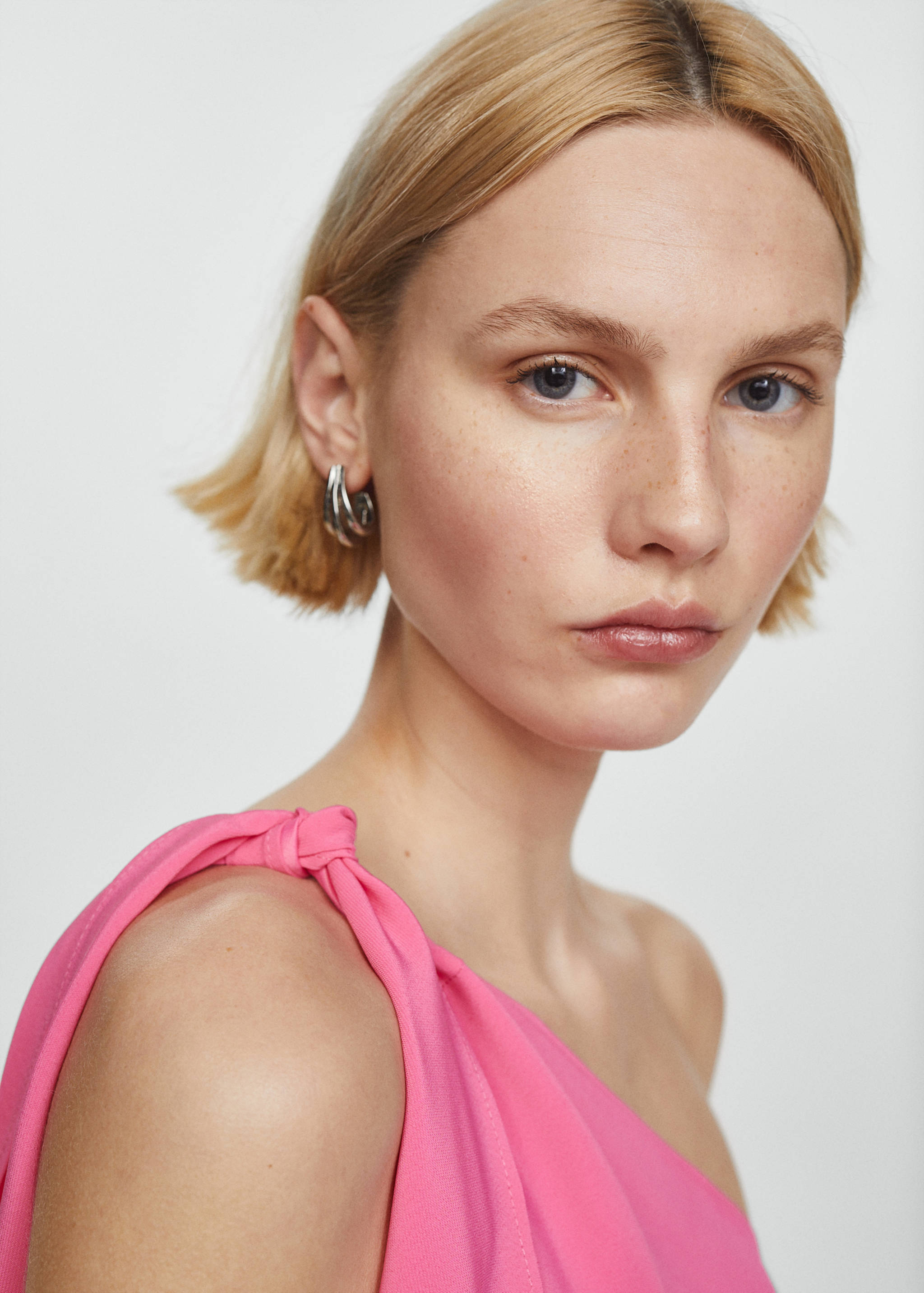 Asymmetric bow dress - Details of the article 1