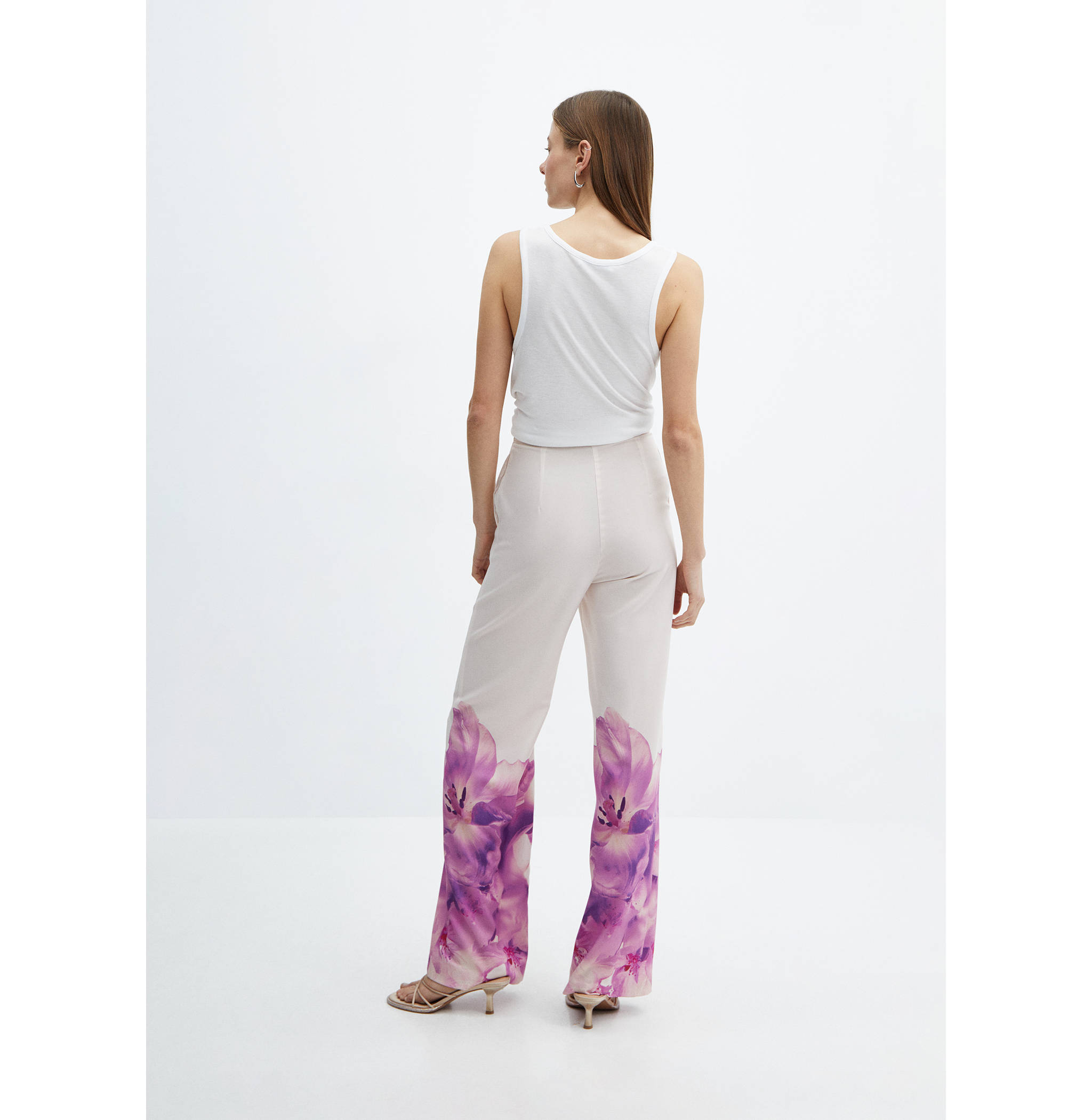 Floral print straight pants - Reverse of the article