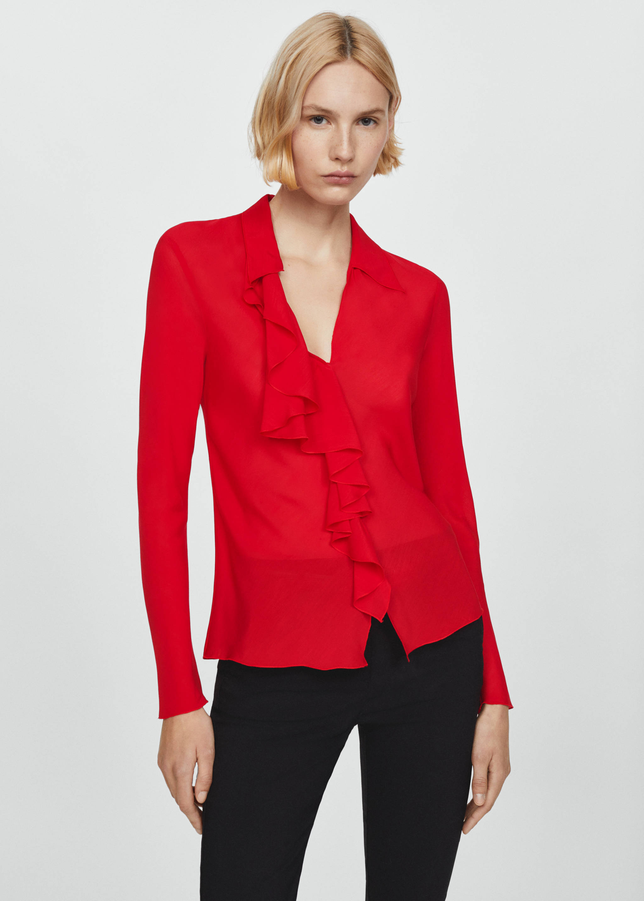 بلوزة مكشكشة برقبة على شكل V - رؤية وسط