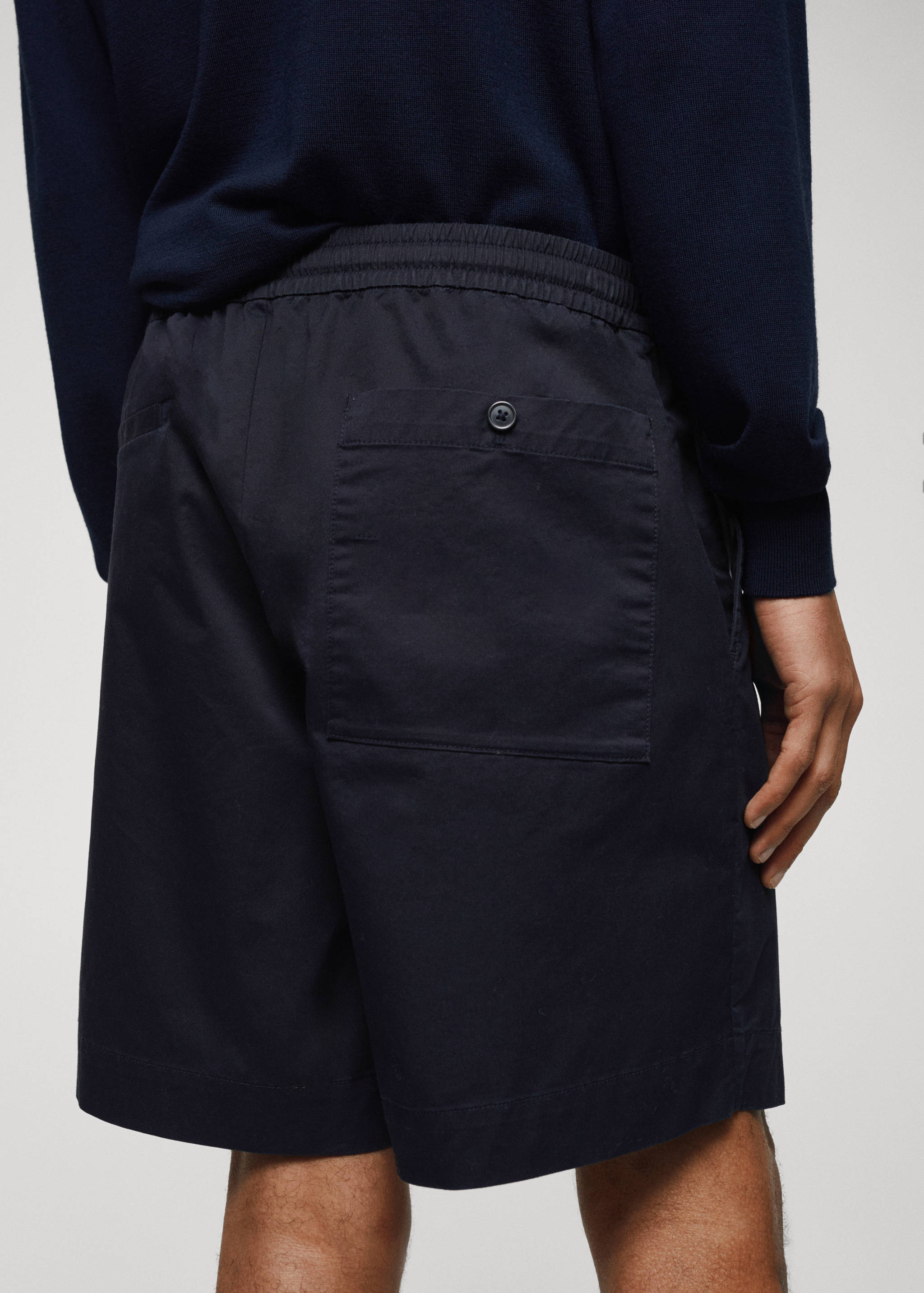 Slim fit cotton Bermuda shorts - Details of the article 4