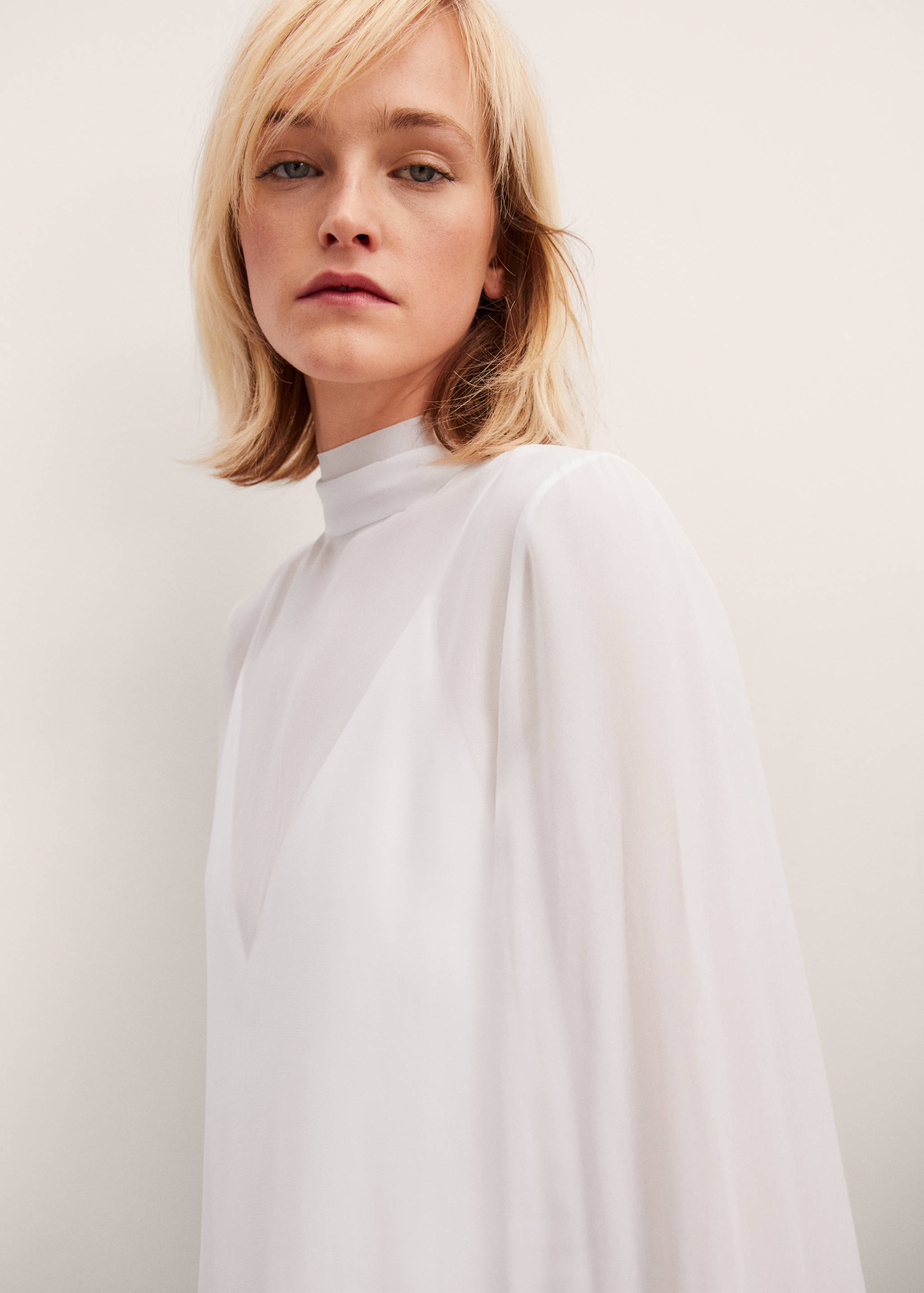 Puffed sleeve dress with feather detail - Details of the article 6