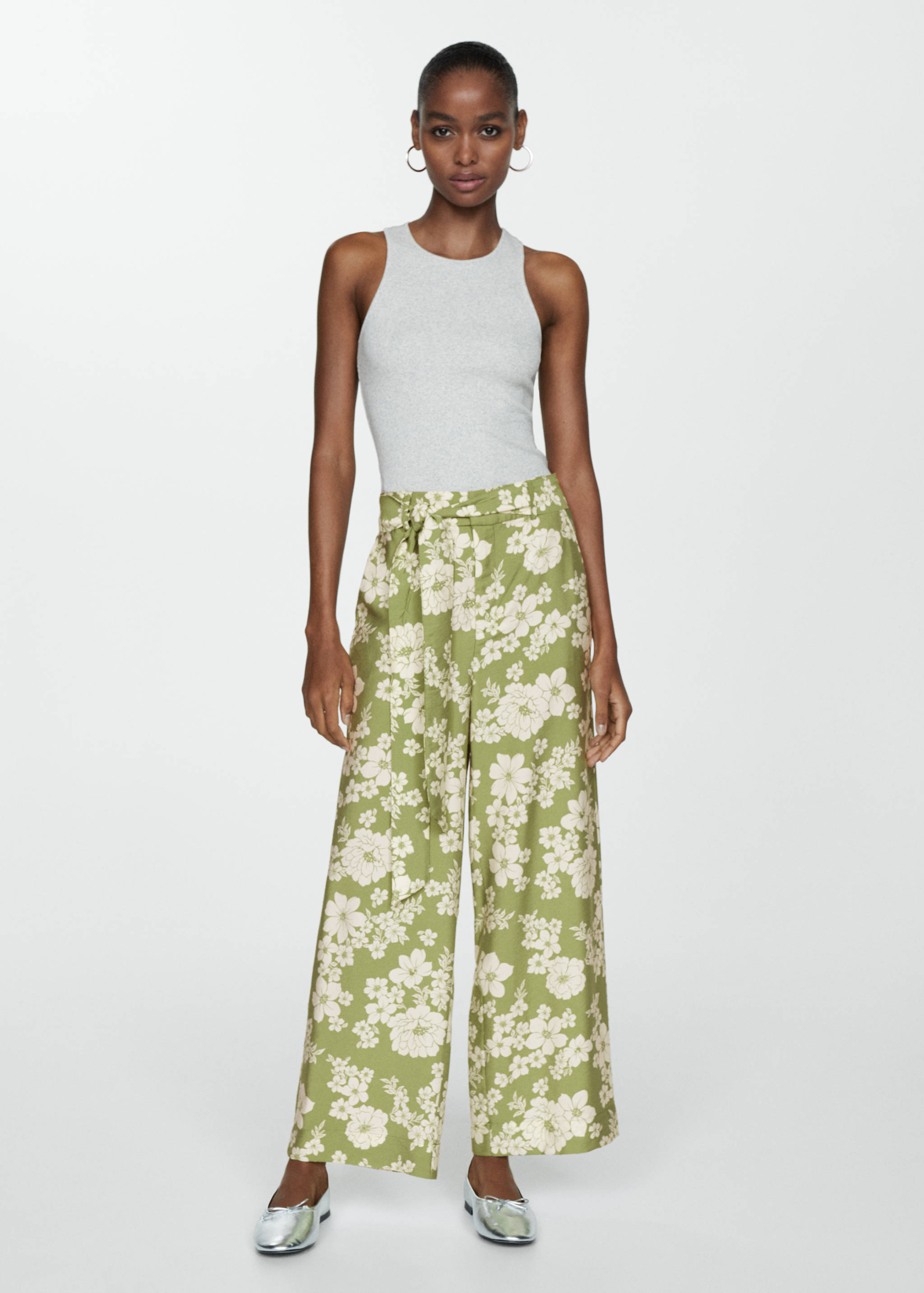 Printed trousers with bow - General plane