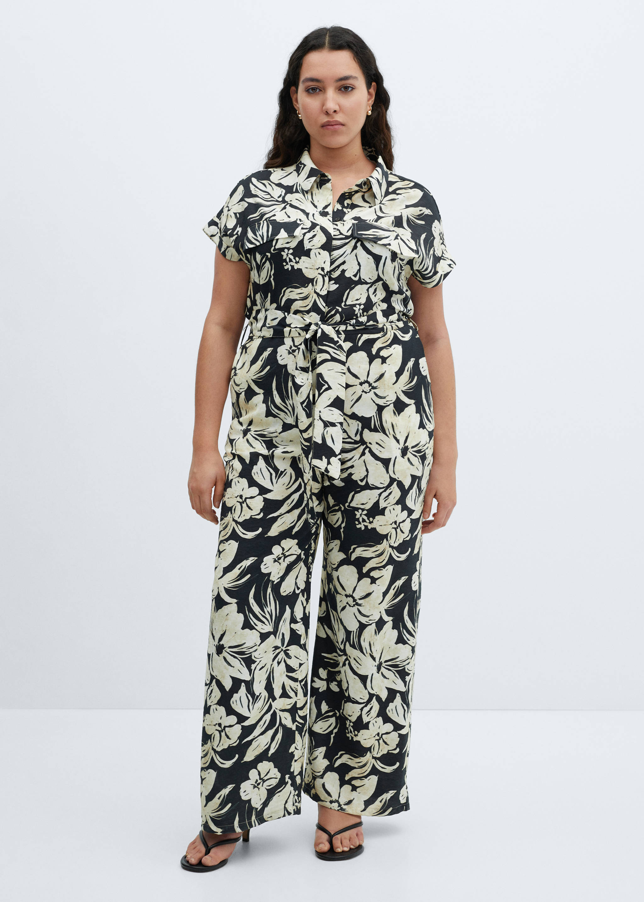 Floral print jumpsuit - Details of the article 3