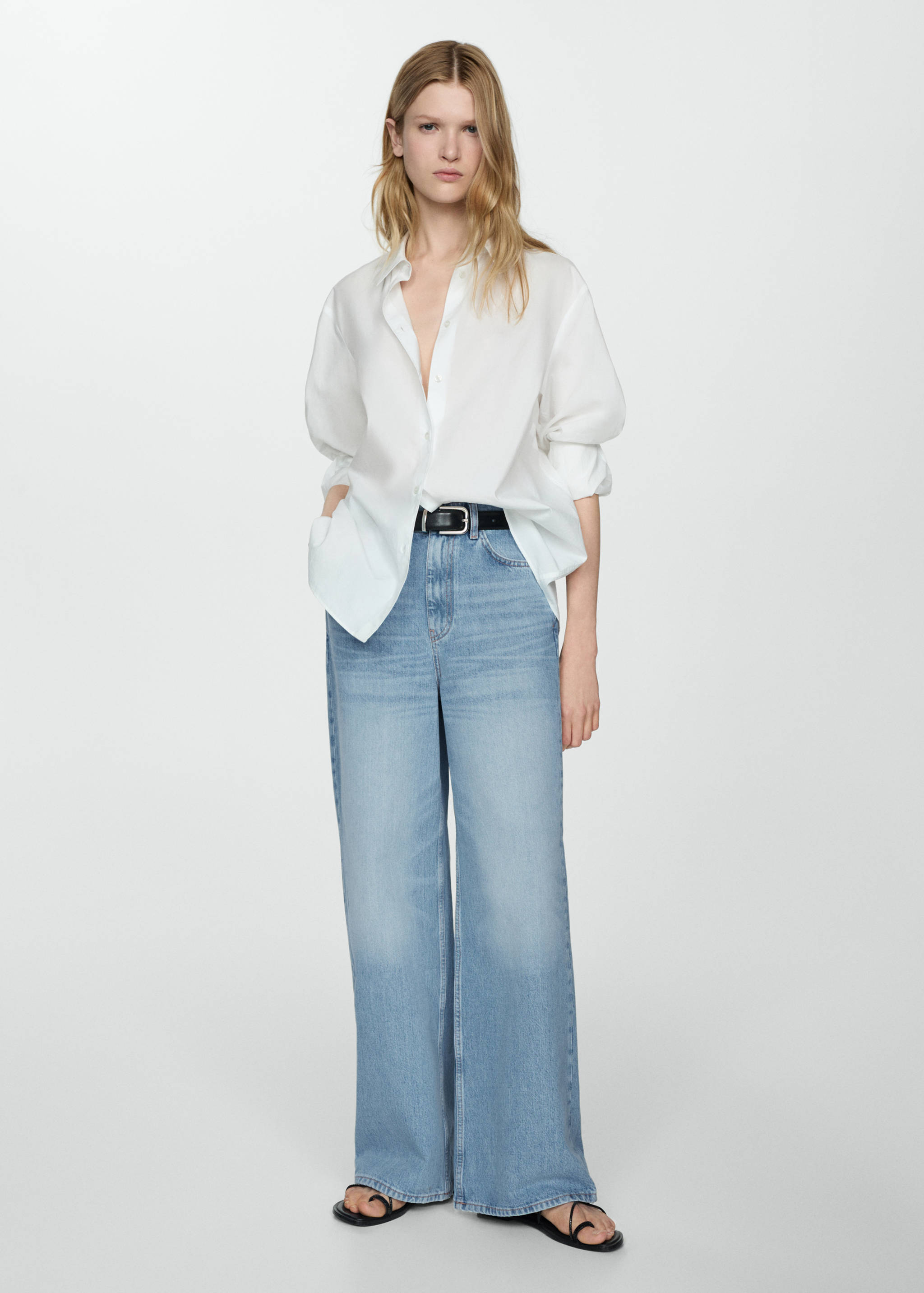 Low-rise loose-fit wide leg jeans - General plane